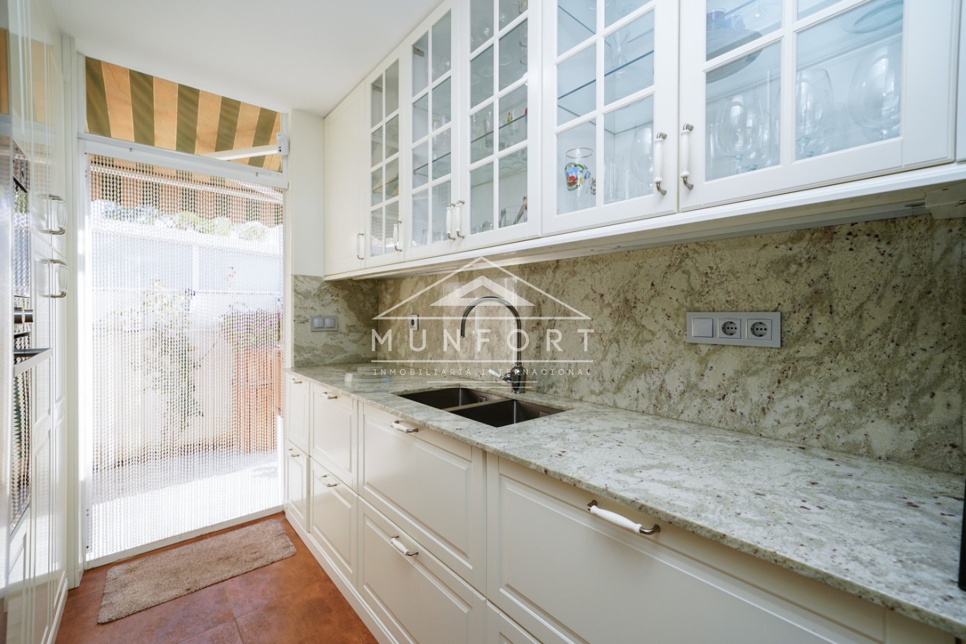 Återförsäljning - Villor -
San Javier