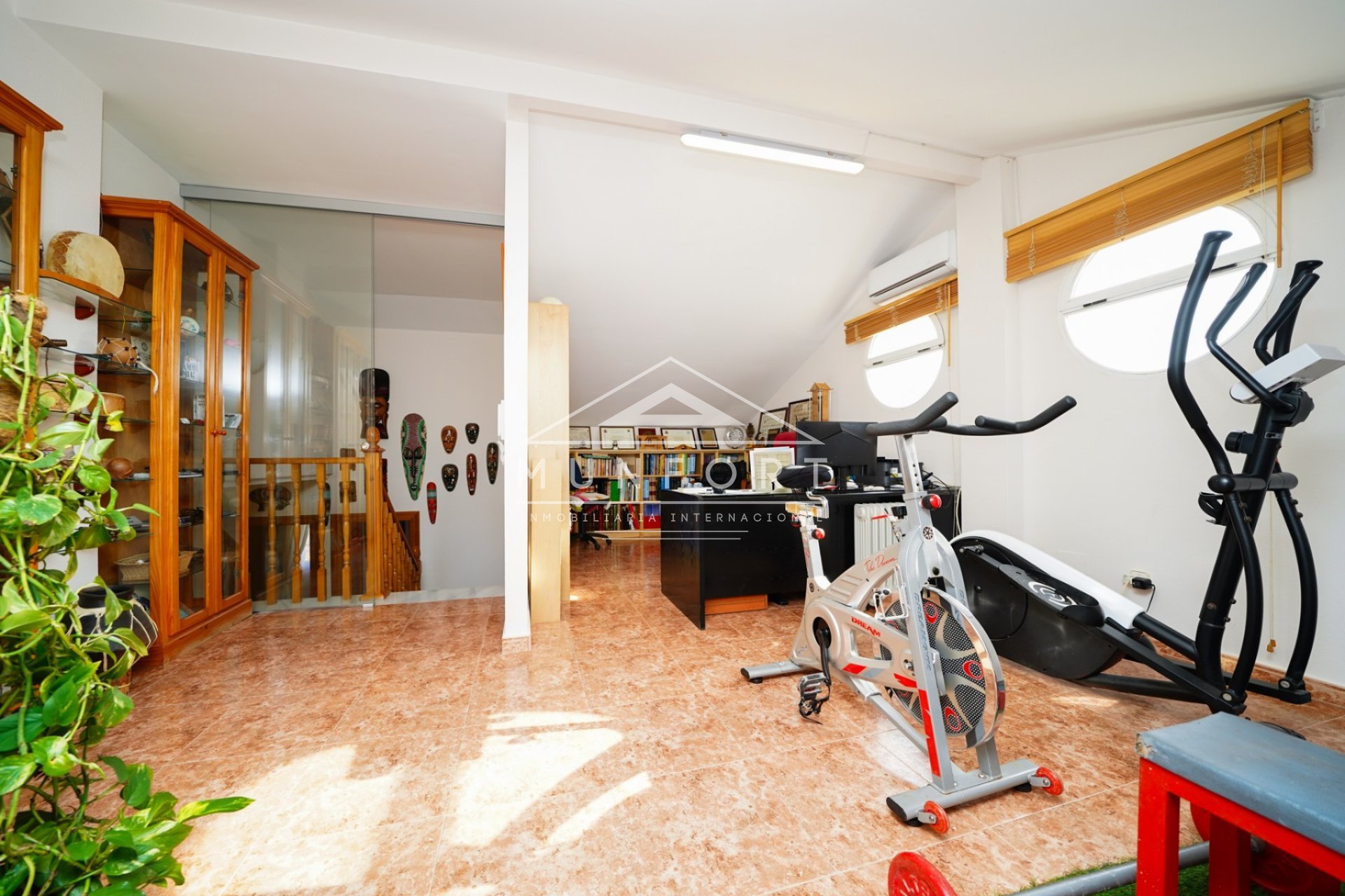 Återförsäljning - Villor -
San Javier