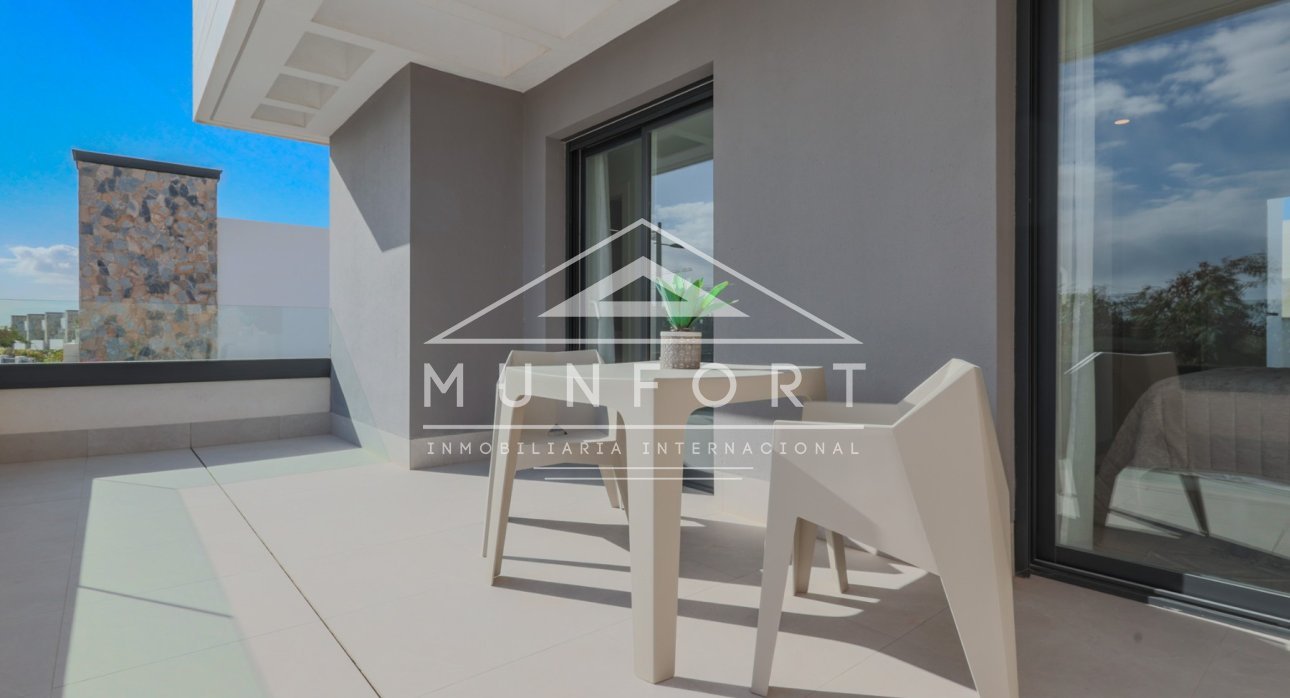 Återförsäljning - Villor -
Torre-Pacheco - Santa Rosal&iacute;a Lake and Life Resort