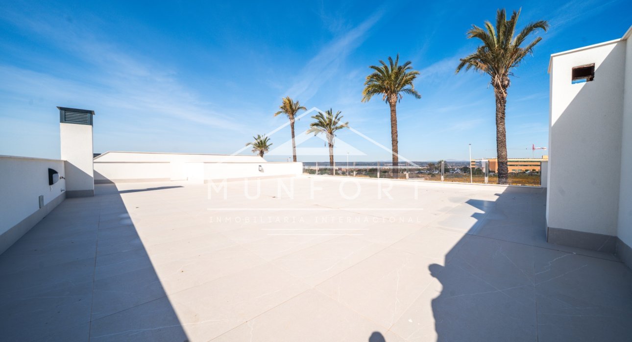 Återförsäljning - Villor -
Torrevieja - Jardín del Mar - Torrevieja