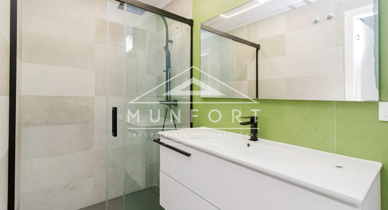 Återförsäljning - Villor -
Torrevieja - La Mata - Torrevieja