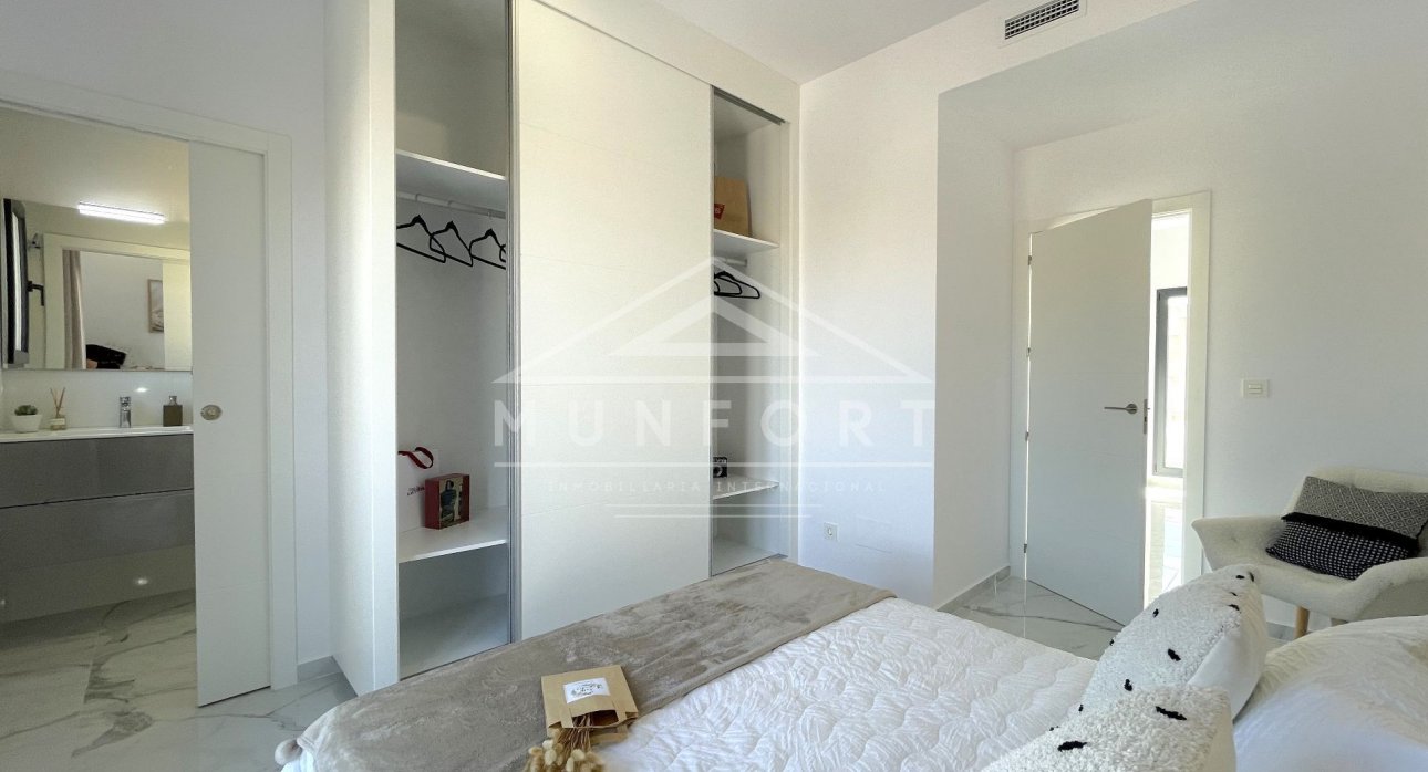 Återförsäljning - Villor -
Torrevieja - La Torreta - Torrevieja