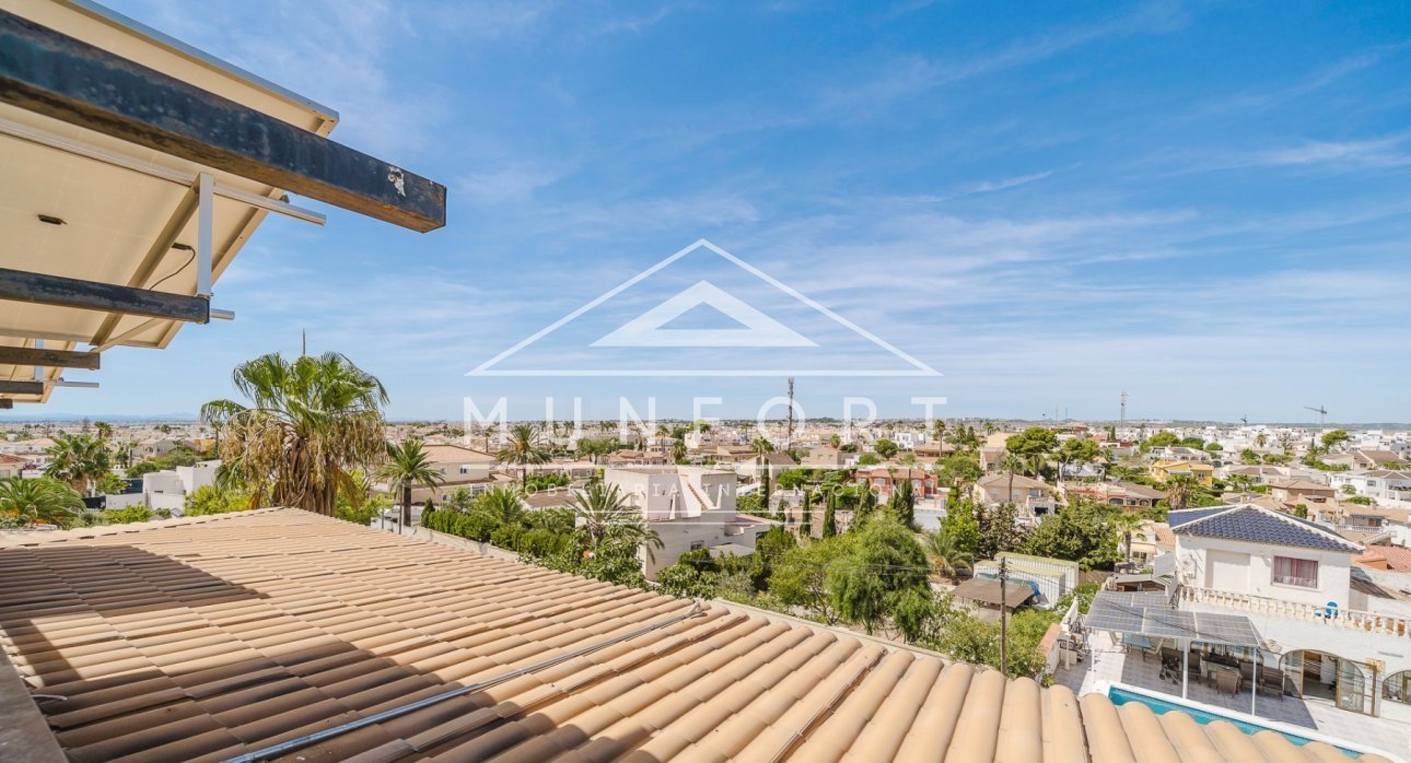 Återförsäljning - Villor -
Torrevieja - Los Balcones - Torrevieja