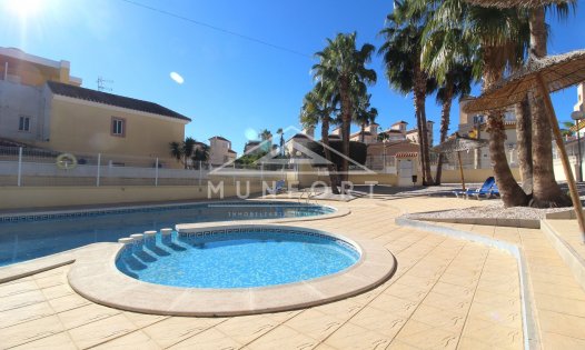 Bungalows - Återförsäljning - Orihuela Costa -
                Villamartin