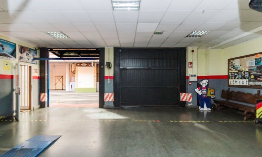 Commercial premises - Resale -
            Torrevieja - INT-AN010