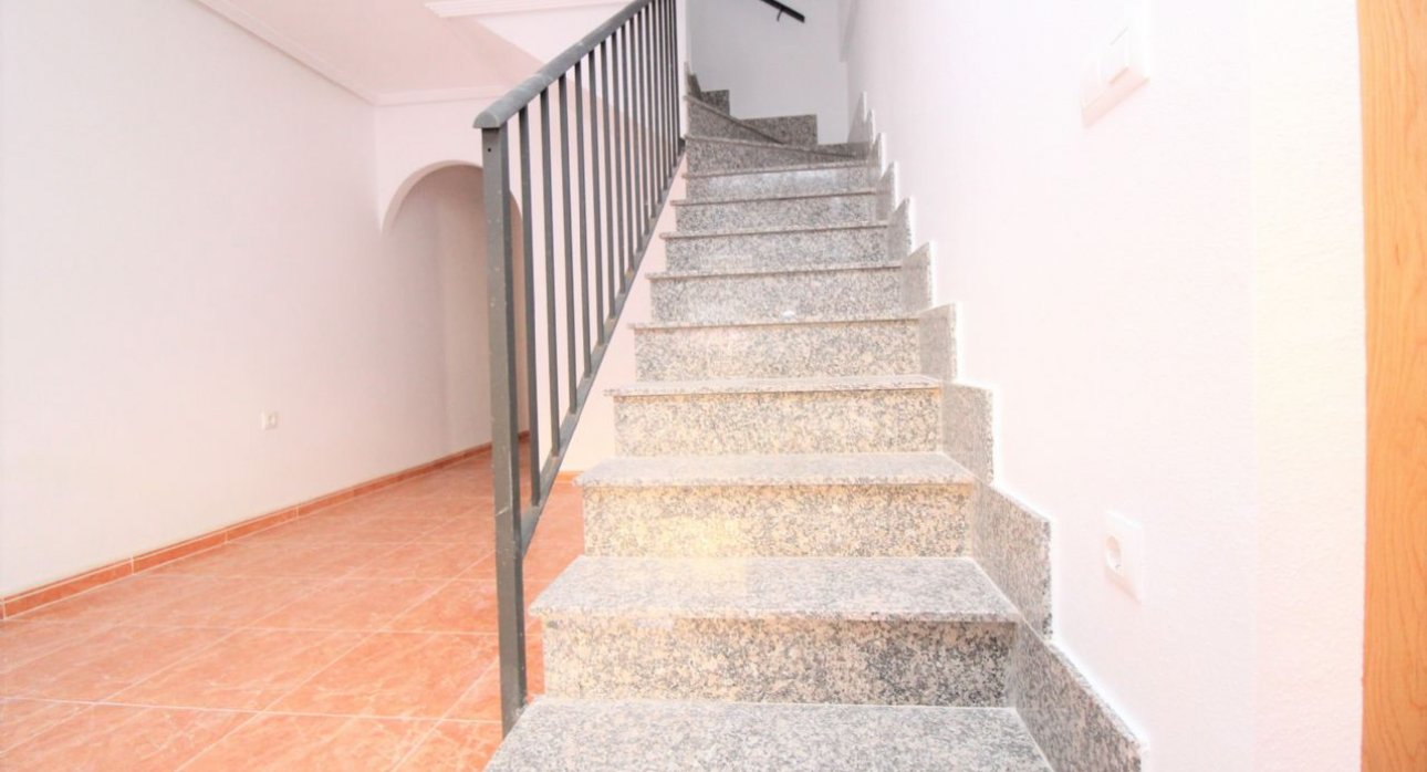 Herverkoop - Appartementen -
Alcázares, Los