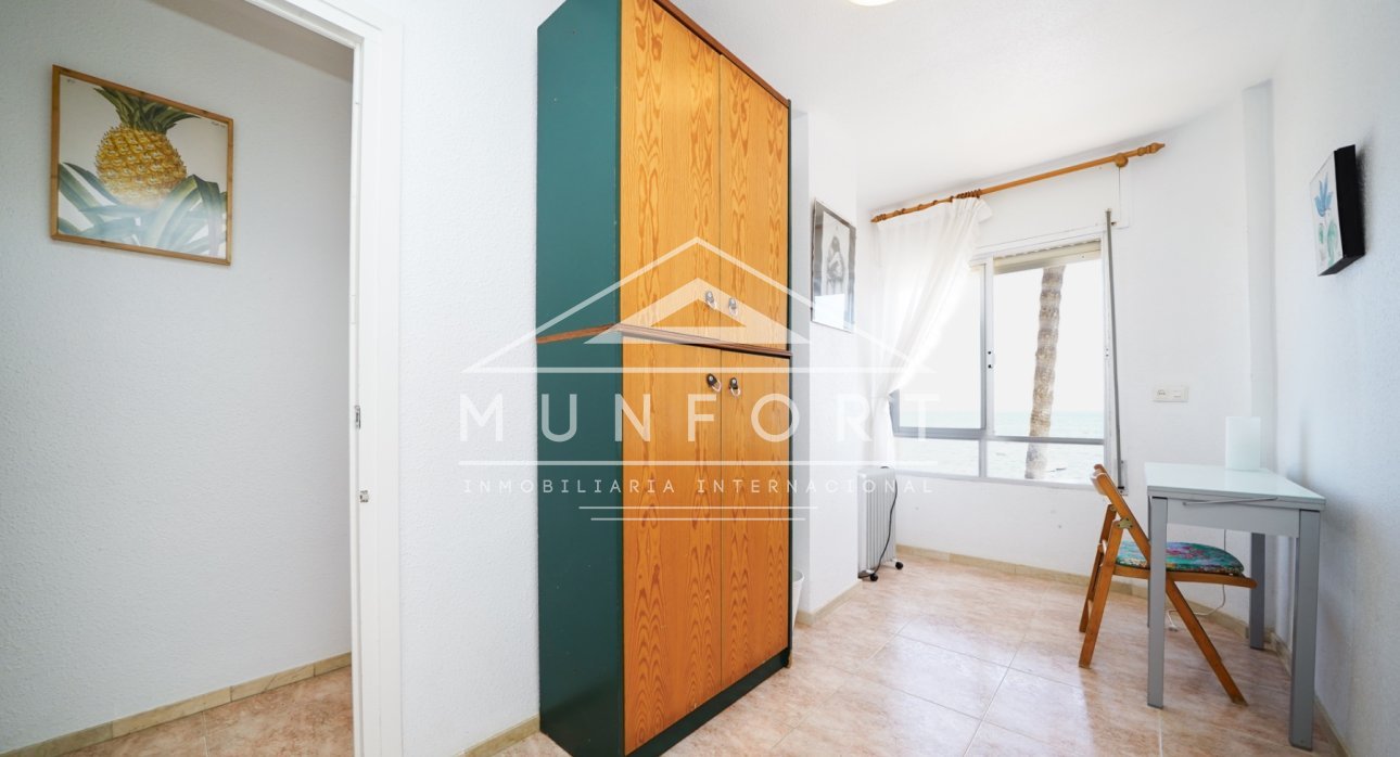 Herverkoop - Appartementen -
Alcázares, Los