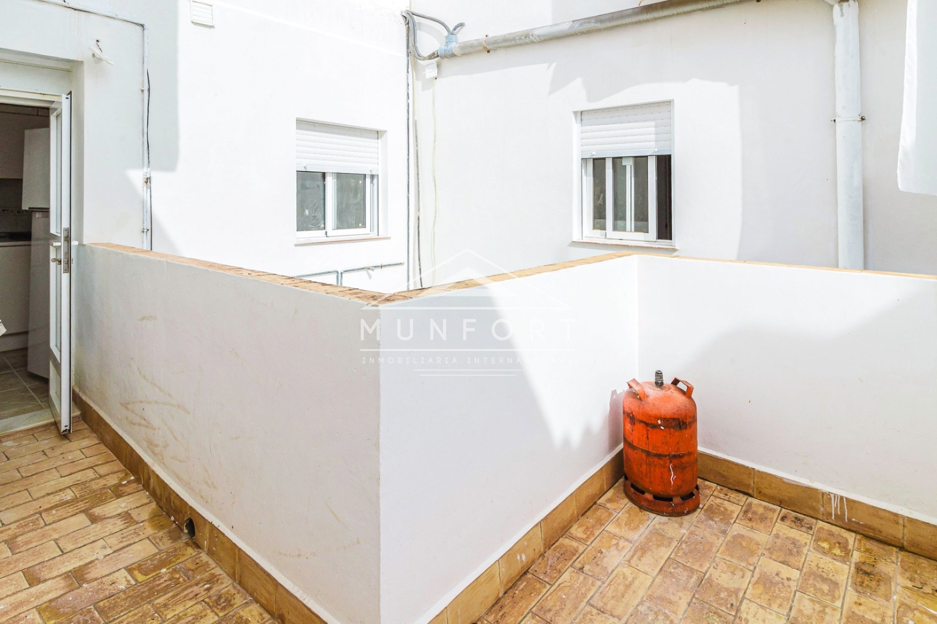 Herverkoop - Appartementen -
Los Nietos