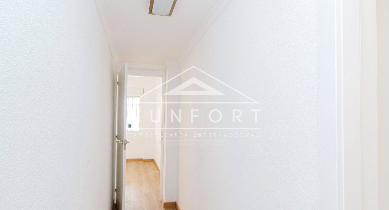 Herverkoop - Appartementen -
Los Nietos