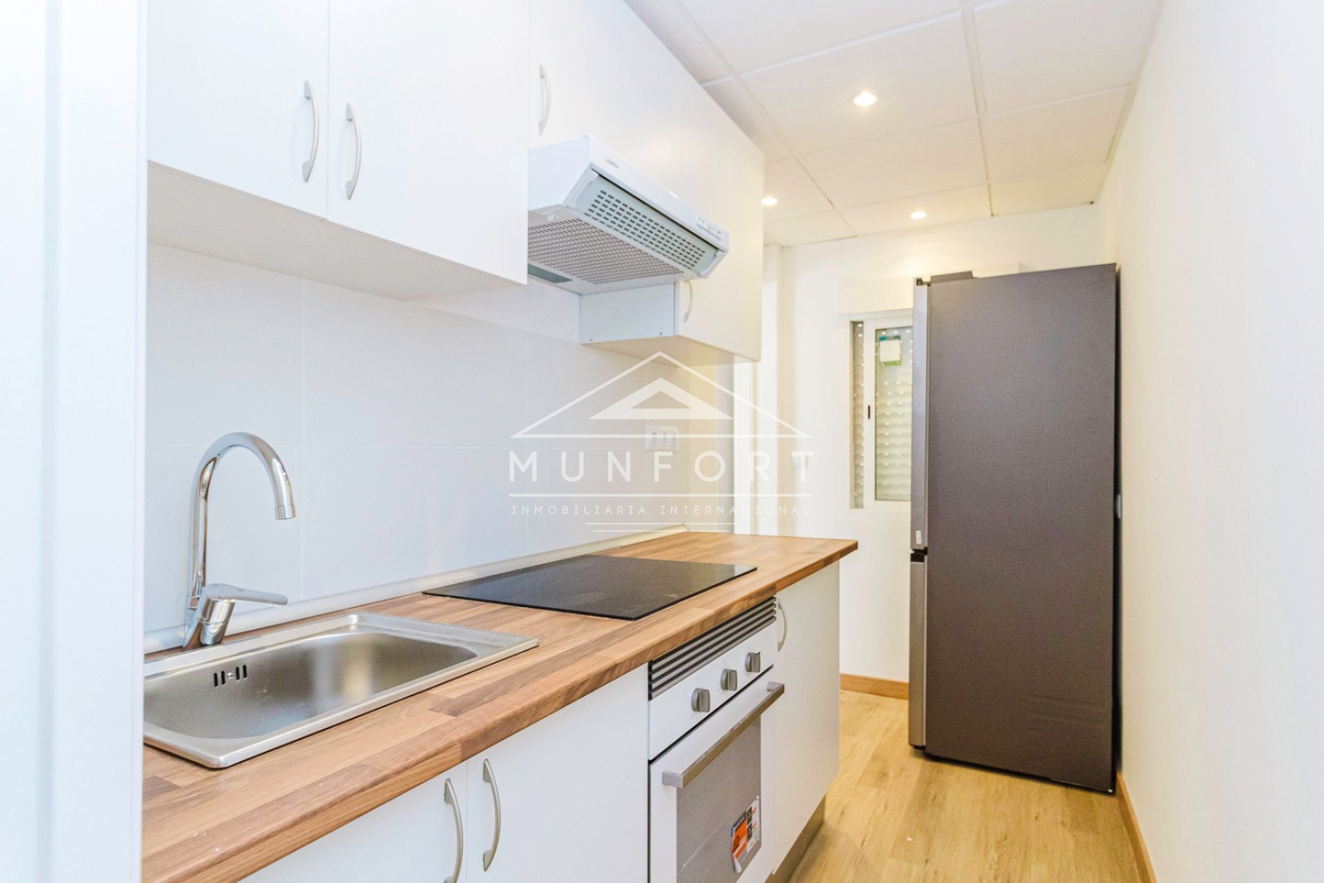 Herverkoop - Appartementen -
Los Nietos