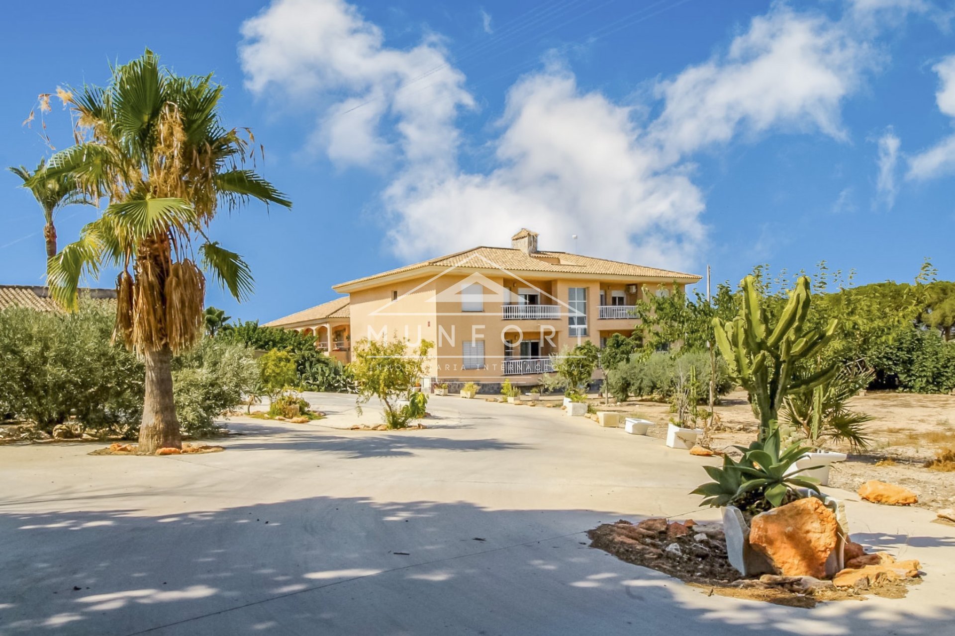 Herverkoop - Appartementen -
Los Urrutias - EL CARMOLI