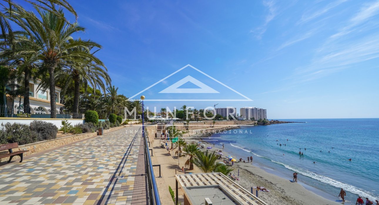 Herverkoop - Appartementen -
Orihuela Costa - Punta Prima