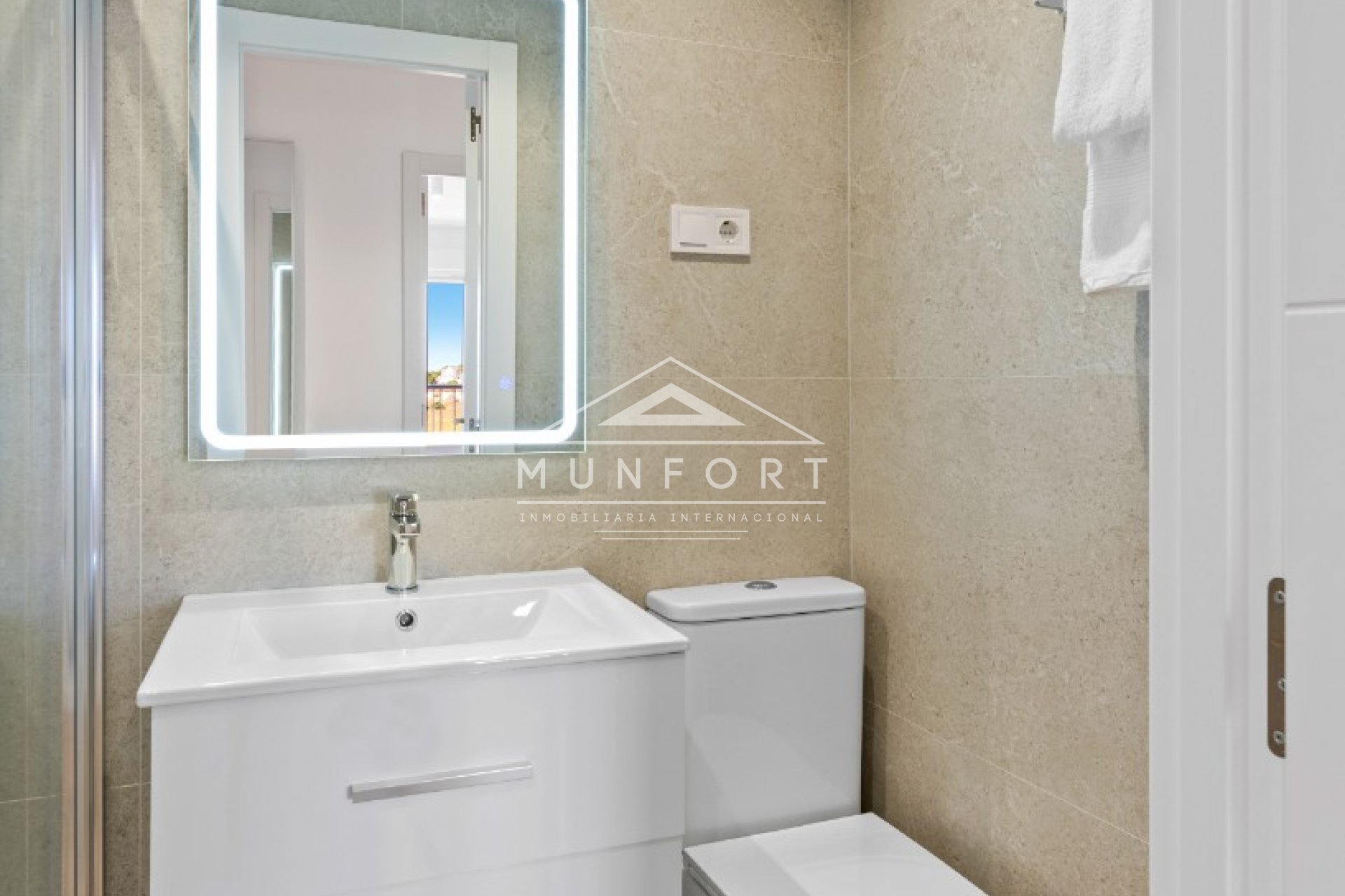 Herverkoop - Appartementen -
Orihuela Costa - Punta Prima