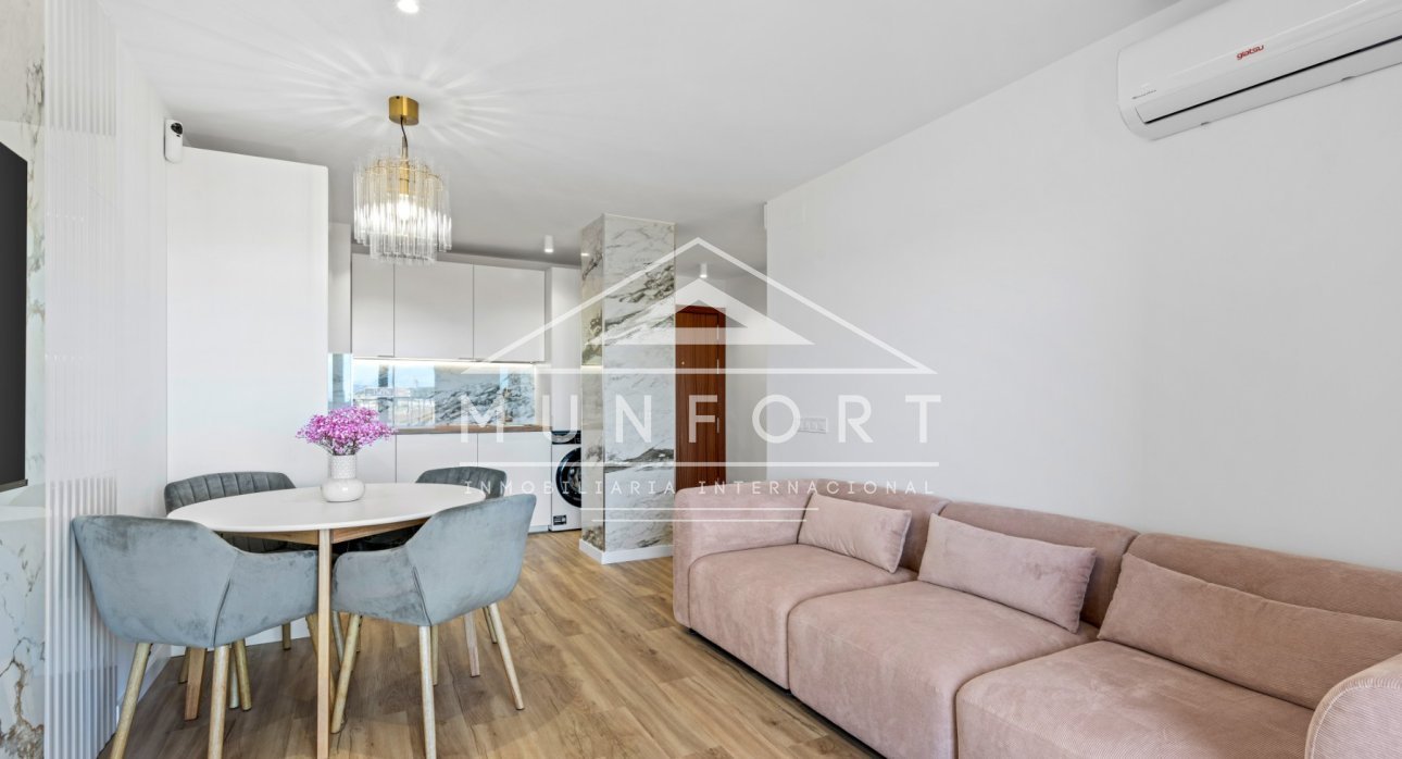 Herverkoop - Appartementen -
Orihuela Costa - Punta Prima