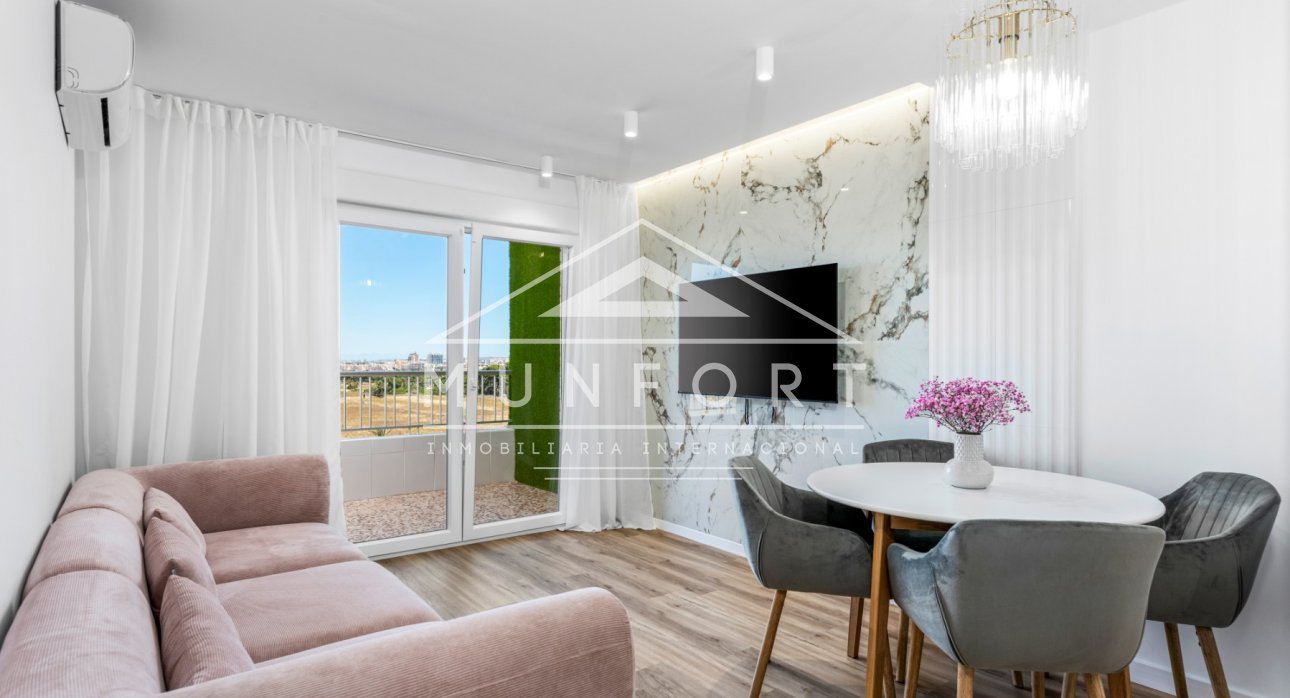 Herverkoop - Appartementen -
Orihuela Costa - Punta Prima