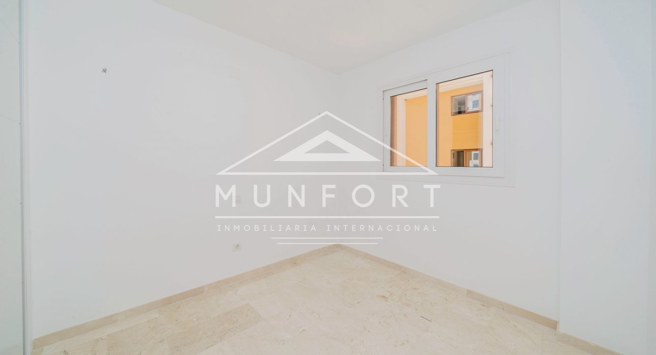 Herverkoop - Appartementen -
Orihuela Costa - Punta Prima