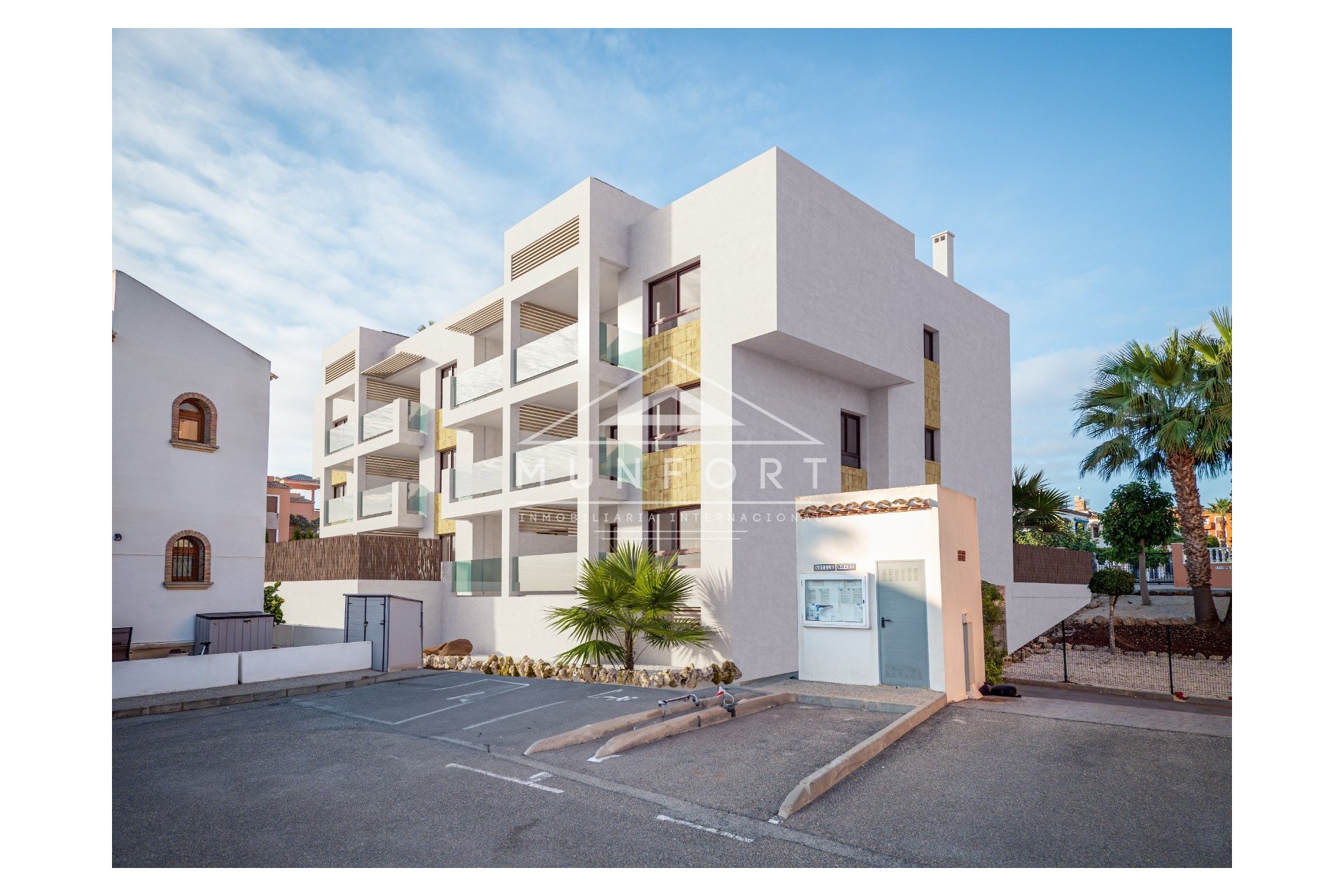 Herverkoop - Appartementen -
Orihuela Costa - Villamartin