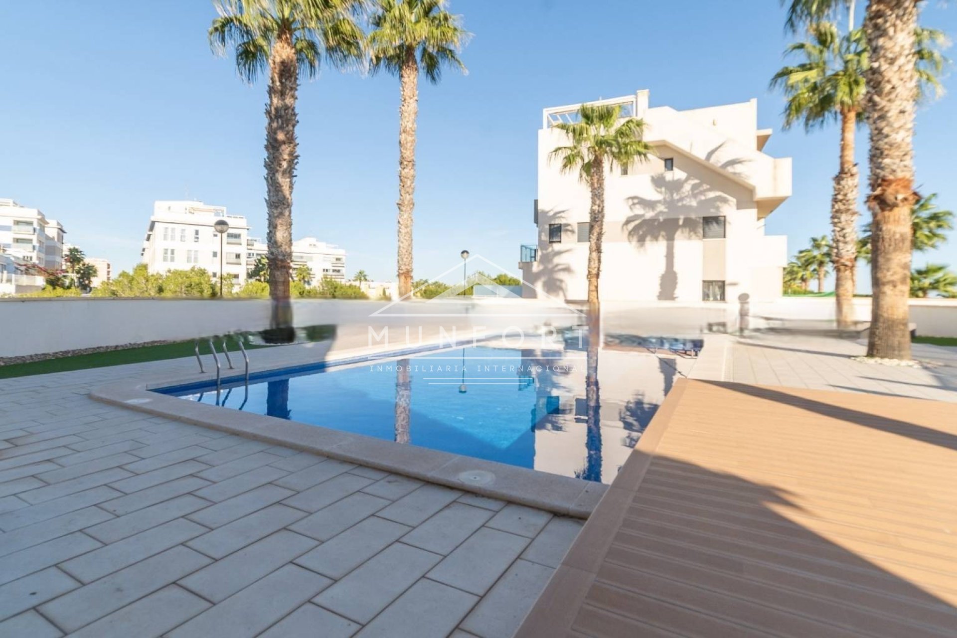 Herverkoop - Appartementen -
Orihuela Costa - Villamartín