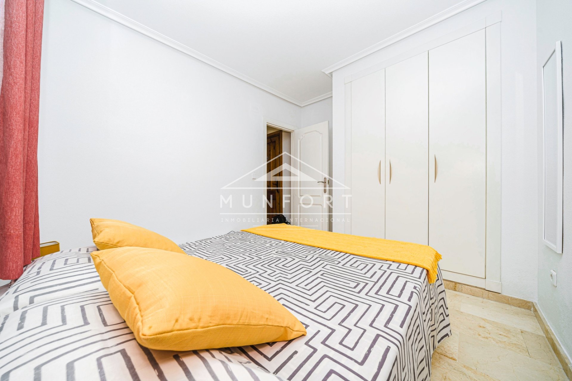 Herverkoop - Appartementen -
Orihuela Costa - Villamartín