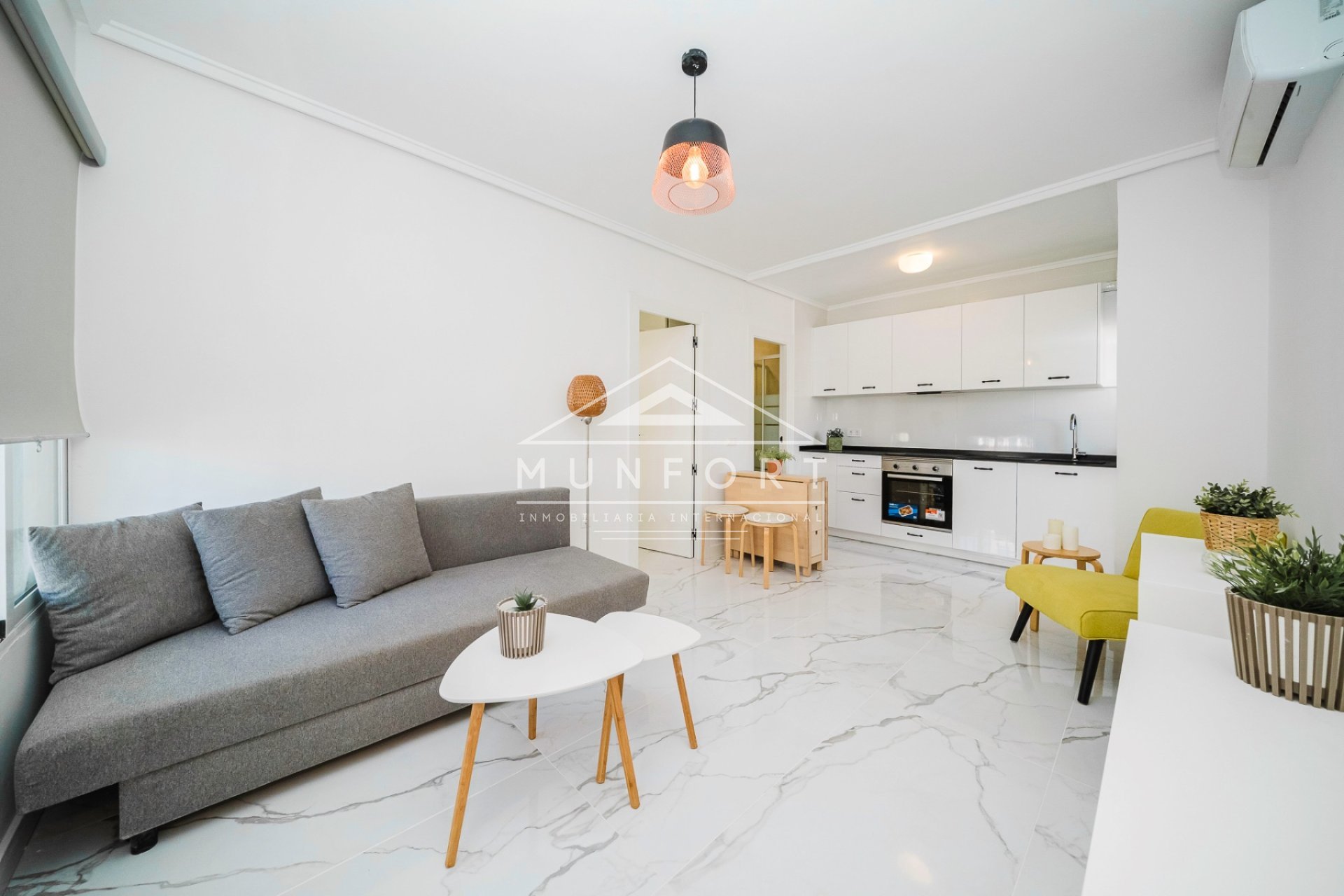 Herverkoop - Appartementen -
Torrevieja - Centro - Torrevieja