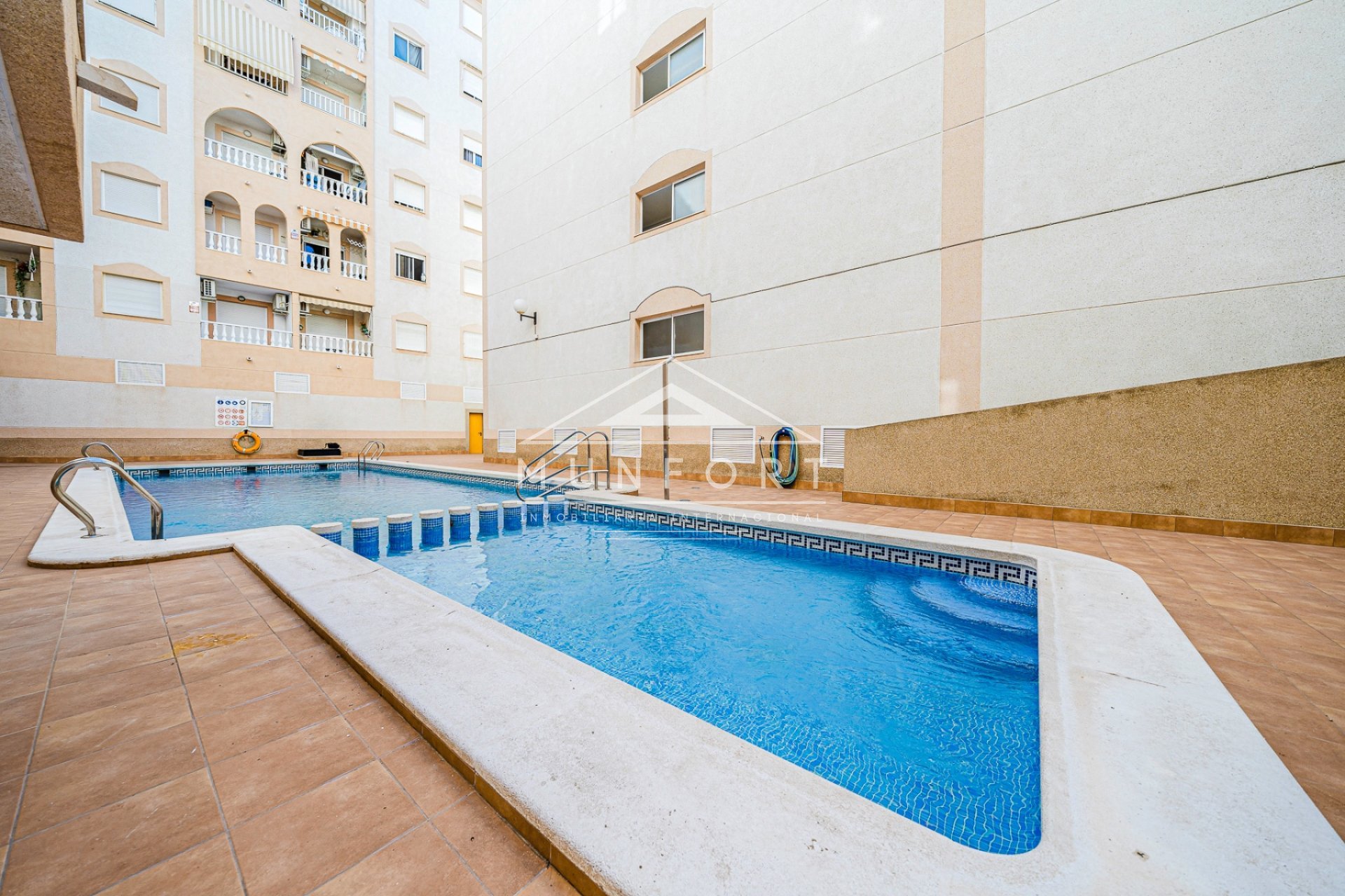 Herverkoop - Appartementen -
Torrevieja - Centro - Torrevieja