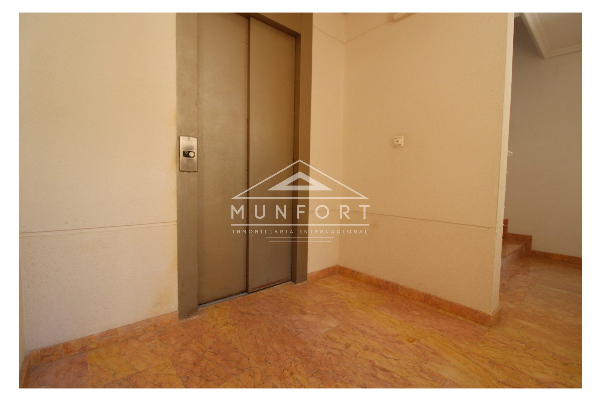 Herverkoop - Appartementen -
Torrevieja - Playa del Cura - Torrevieja