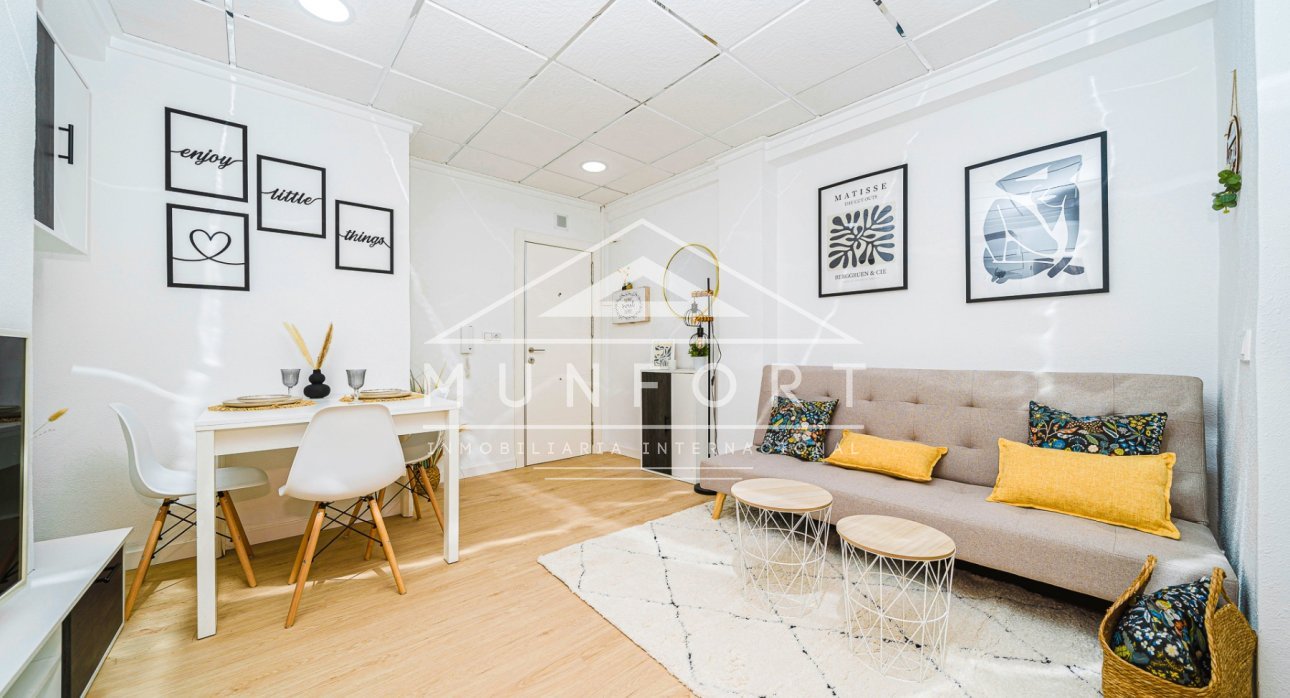 Herverkoop - Appartementen -
Torrevieja - Playa del Cura - Torrevieja