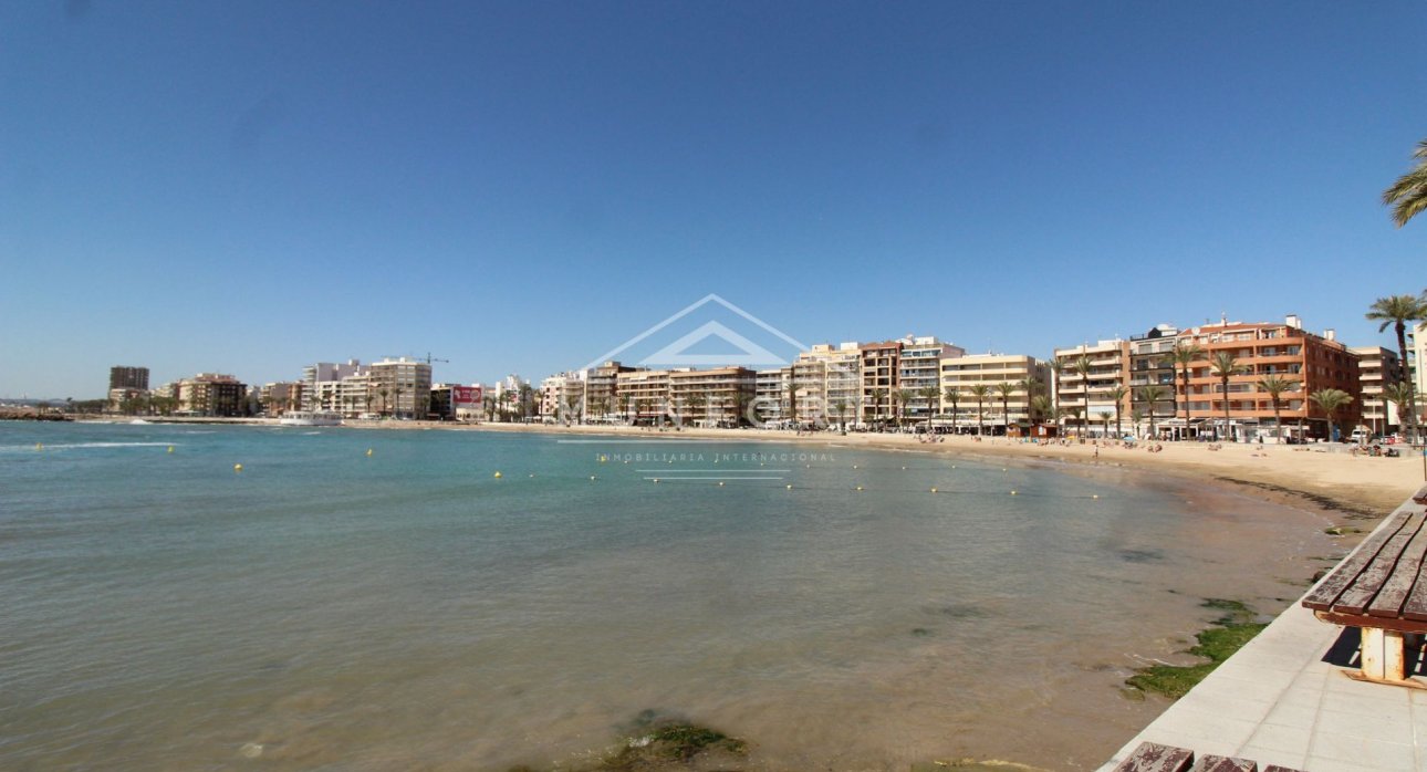 Herverkoop - Appartementen -
Torrevieja - Playa del Cura