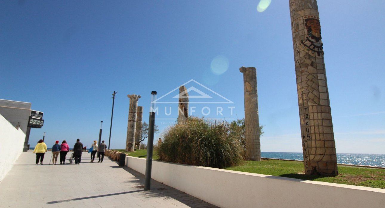 Herverkoop - Appartementen -
Torrevieja - Playa del Cura