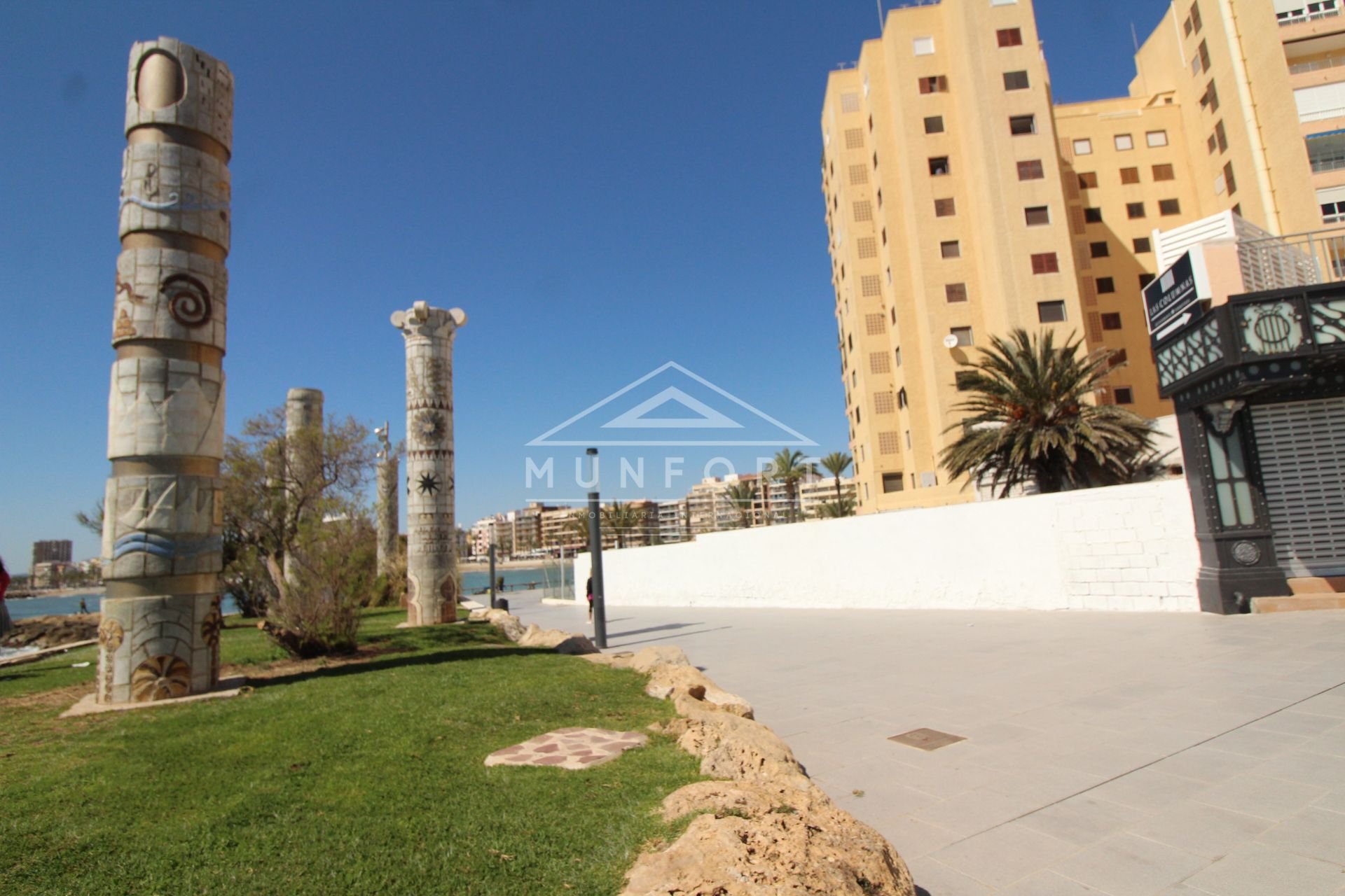 Herverkoop - Appartementen -
Torrevieja - Playa del Cura