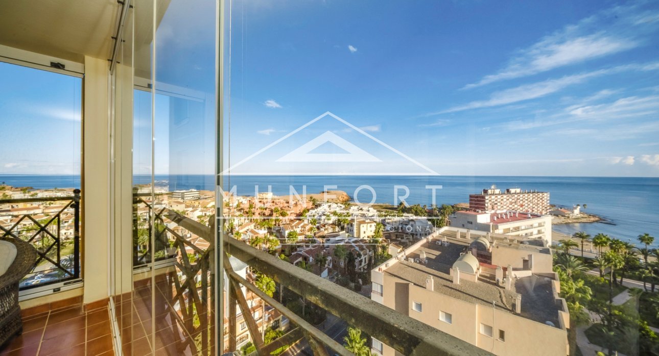 Herverkoop - Appartementen -
Torrevieja