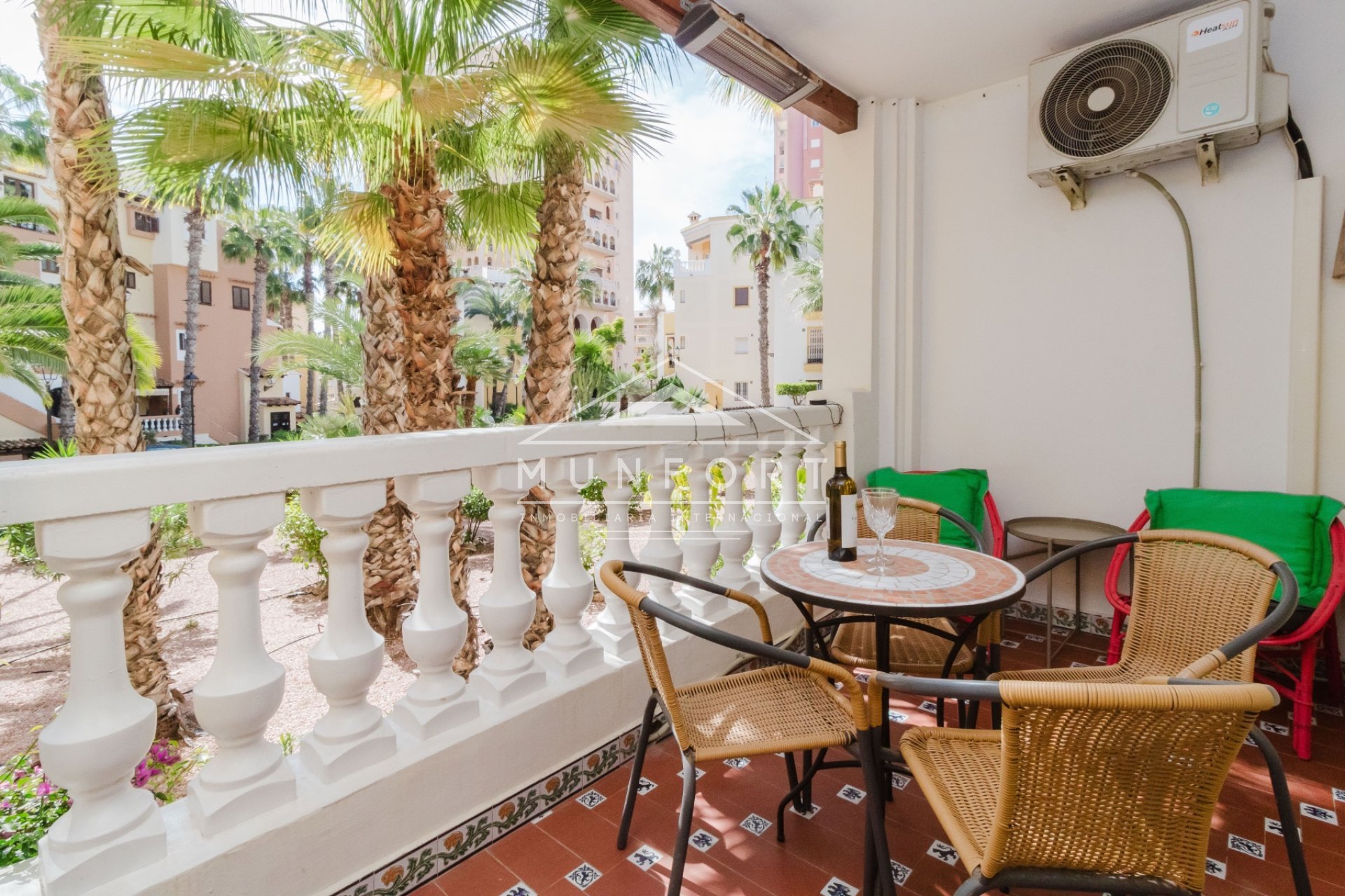 Herverkoop - Appartementen -
Torrevieja