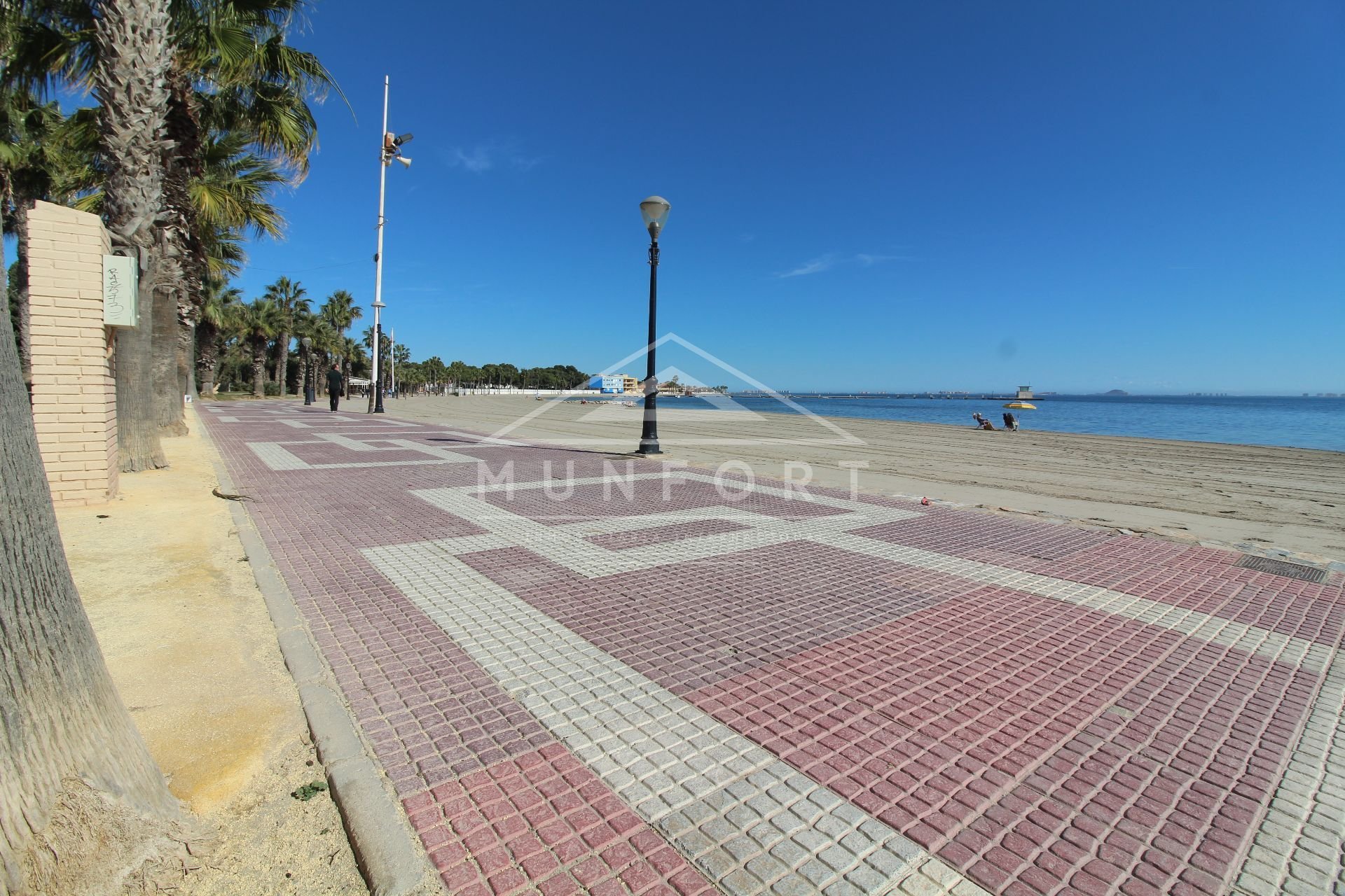 Herverkoop - Bungalows -
Alcázares, Los - Los Alcázares