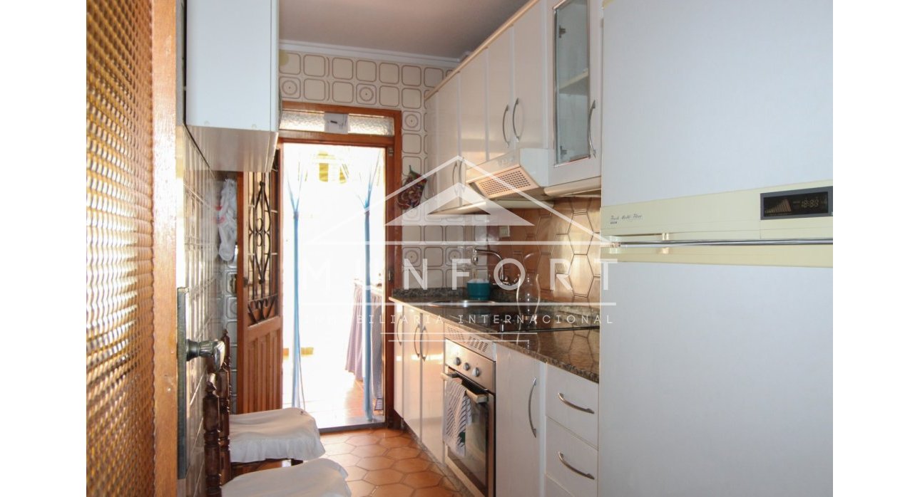 Herverkoop - Bungalows -
Alcázares, Los - Los Narejos