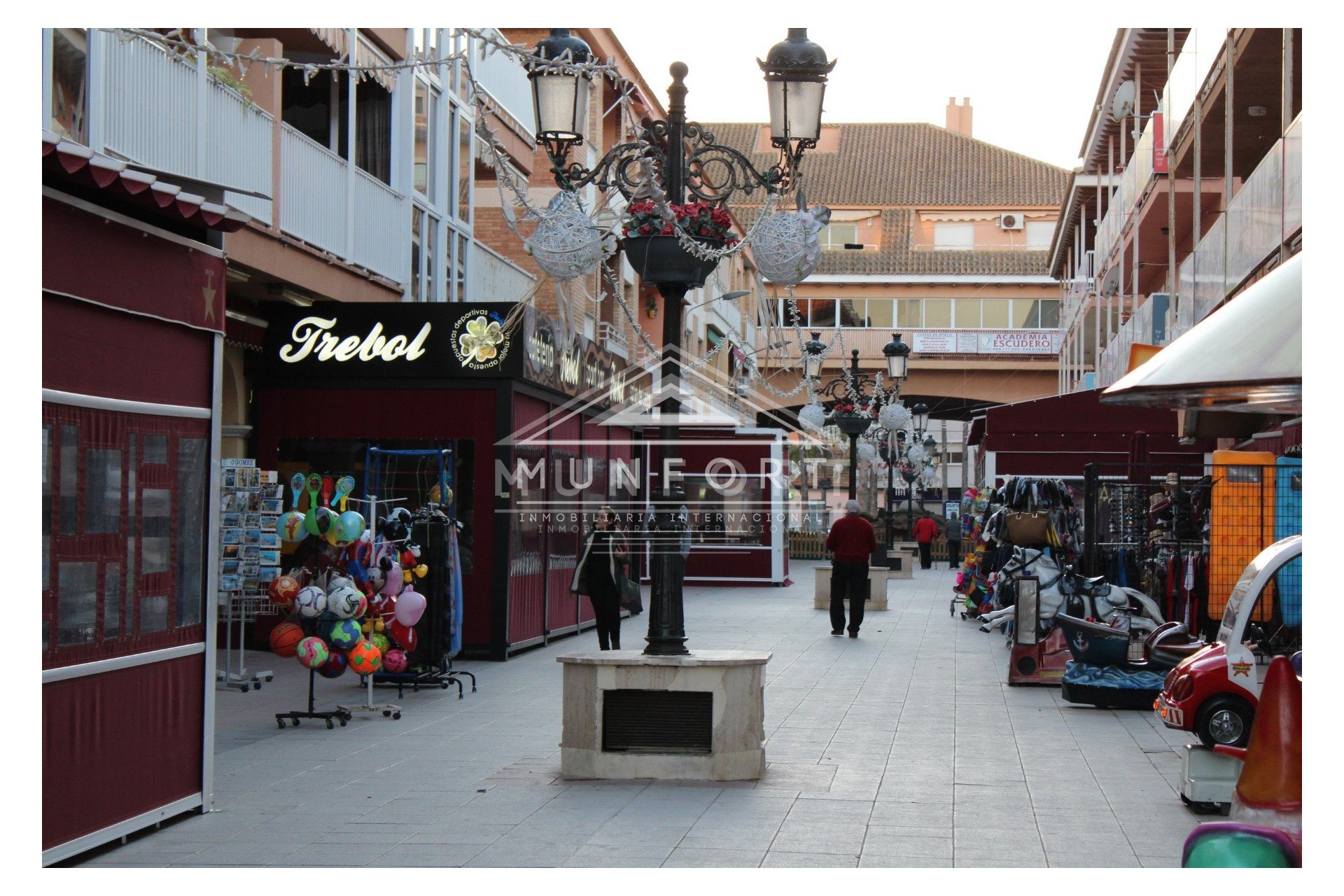 Herverkoop - Bungalows -
Alcázares, Los - Los Narejos