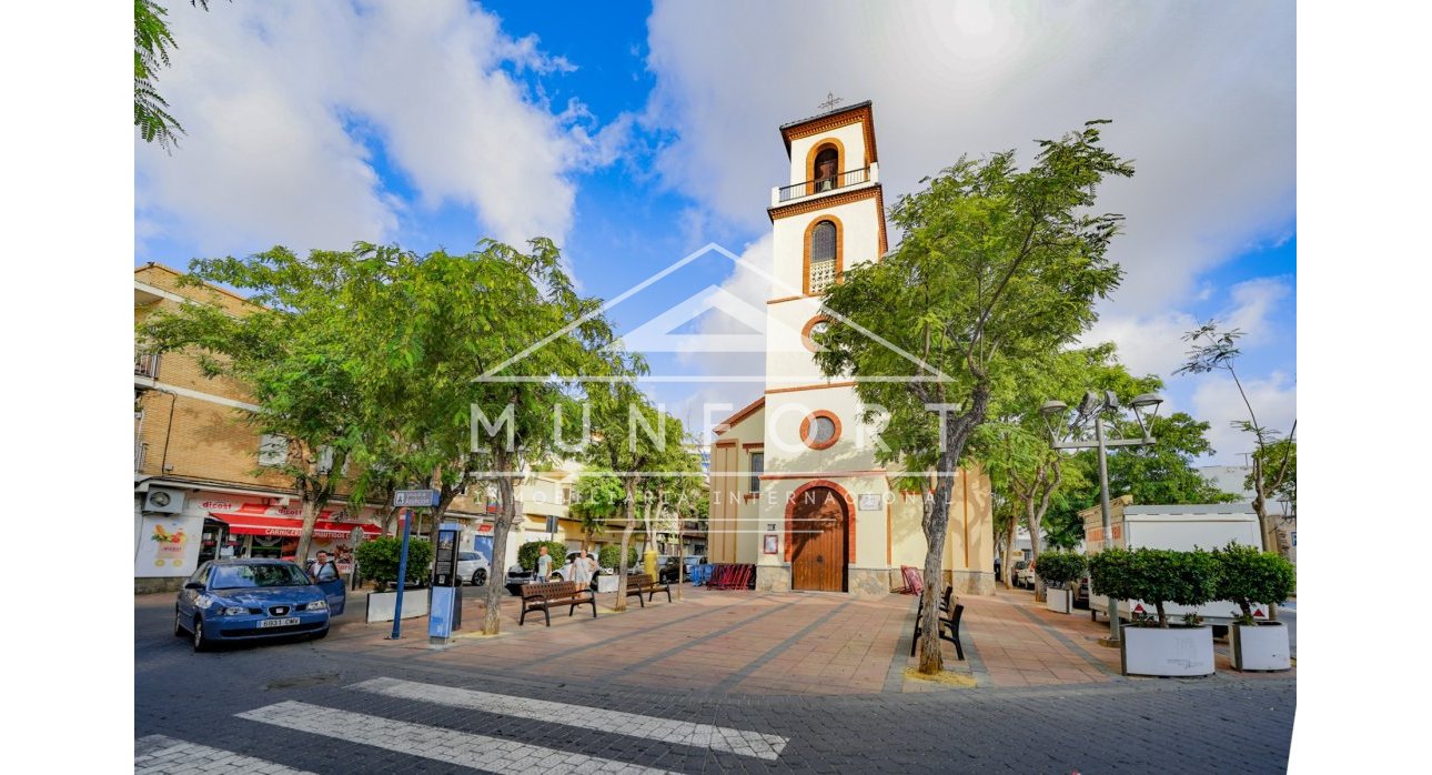 Herverkoop - Bungalows -
Alcázares, Los - Los Narejos