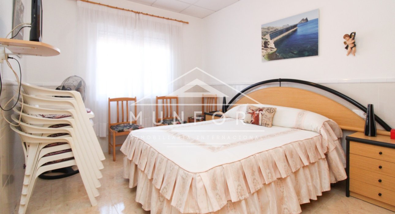 Herverkoop - Bungalows -
Alcázares, Los - Los Narejos