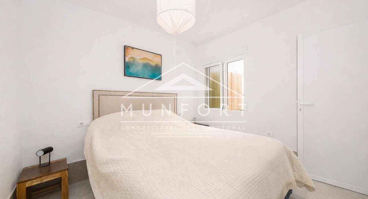 Herverkoop - Bungalows -
Alcázares, Los - Los Narejos