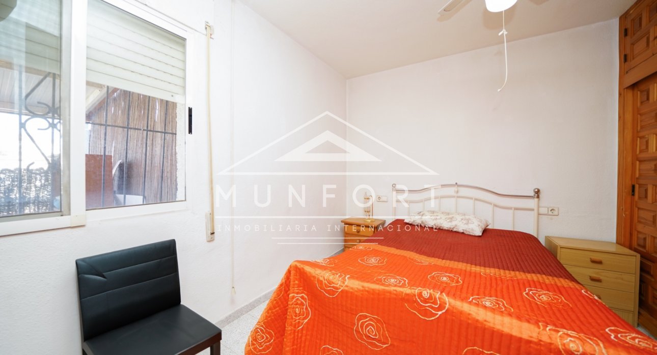 Herverkoop - Bungalows -
Alcázares, Los