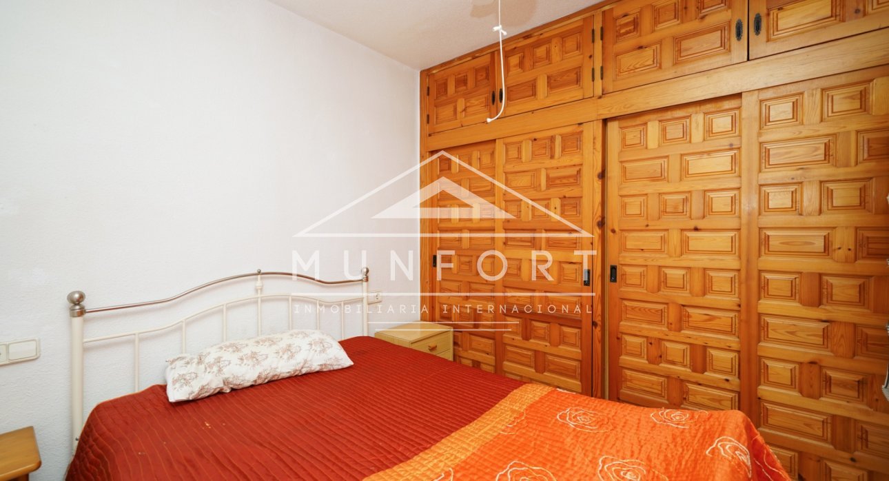 Herverkoop - Bungalows -
Alcázares, Los