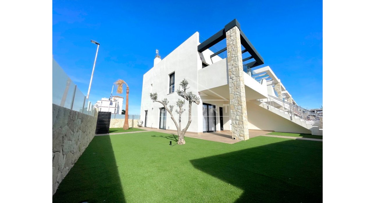 Herverkoop - Bungalows -
Orihuela Costa - Punta Prima