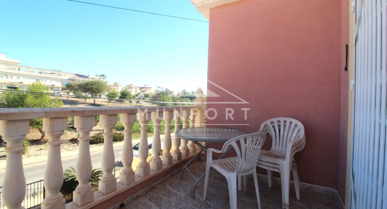 Herverkoop - Bungalows -
Orihuela Costa - Villamartin