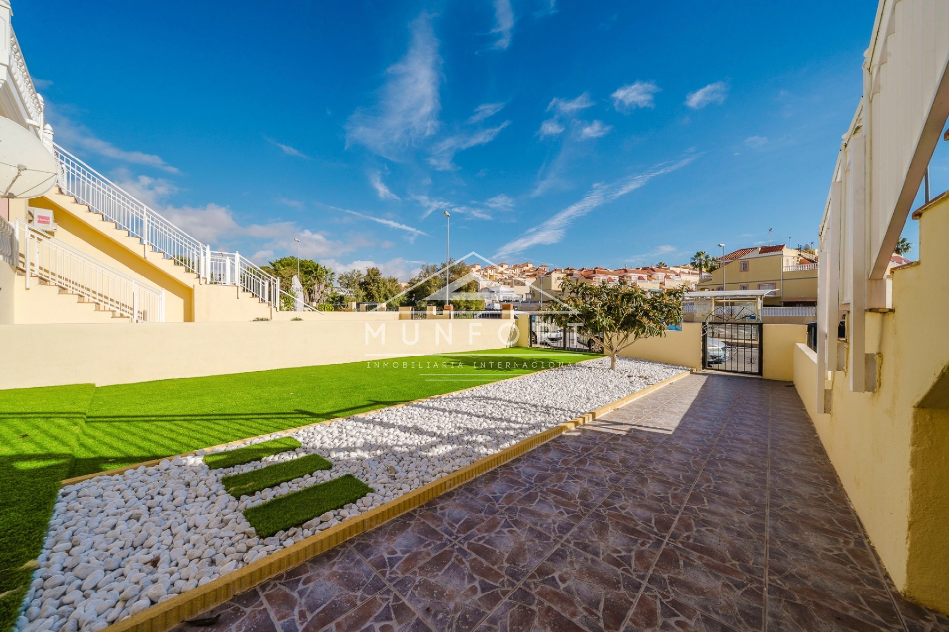 Herverkoop - Bungalows -
Orihuela Costa - Villamartín