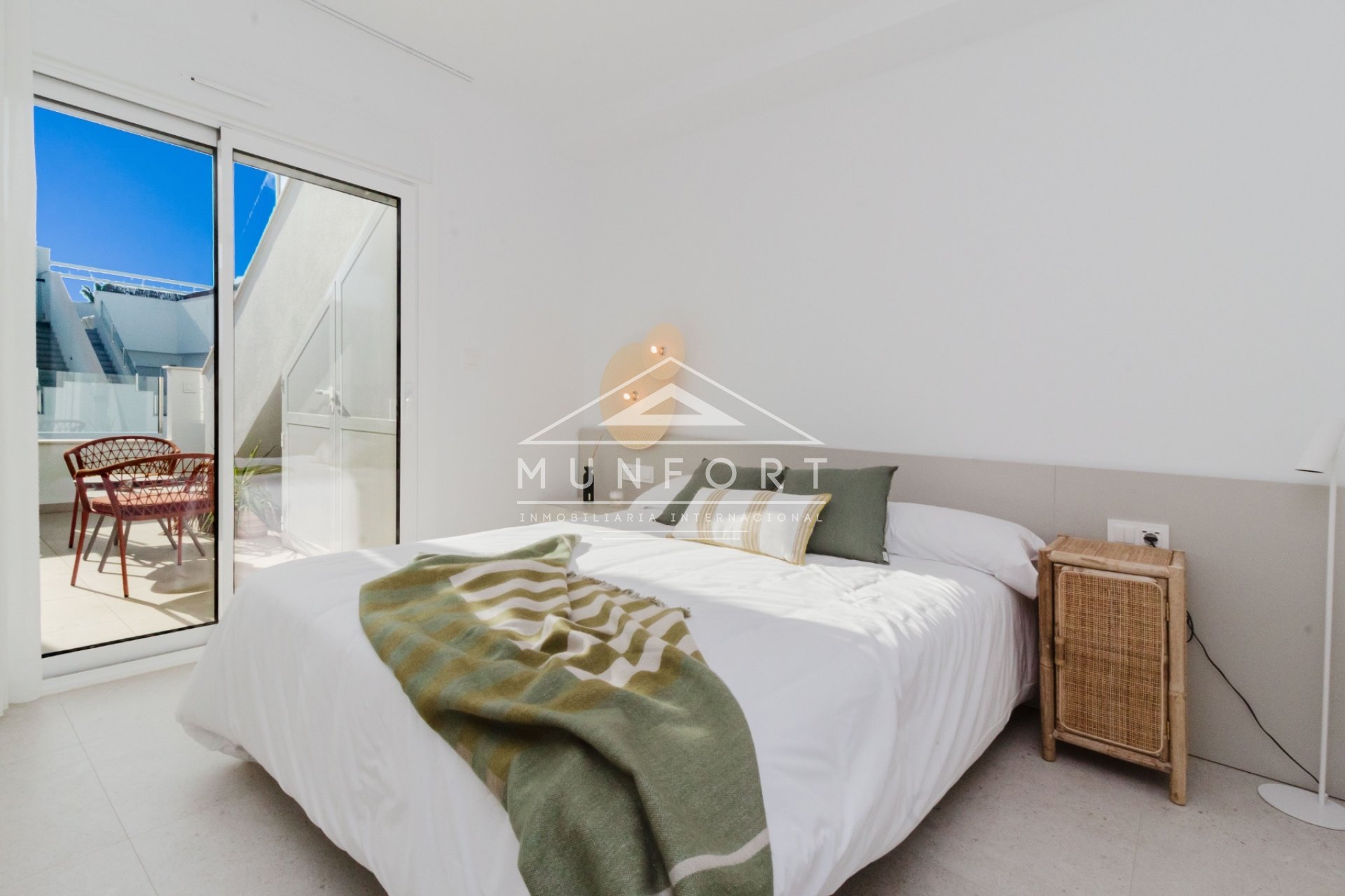 Herverkoop - Bungalows -
Pilar de la Horadada