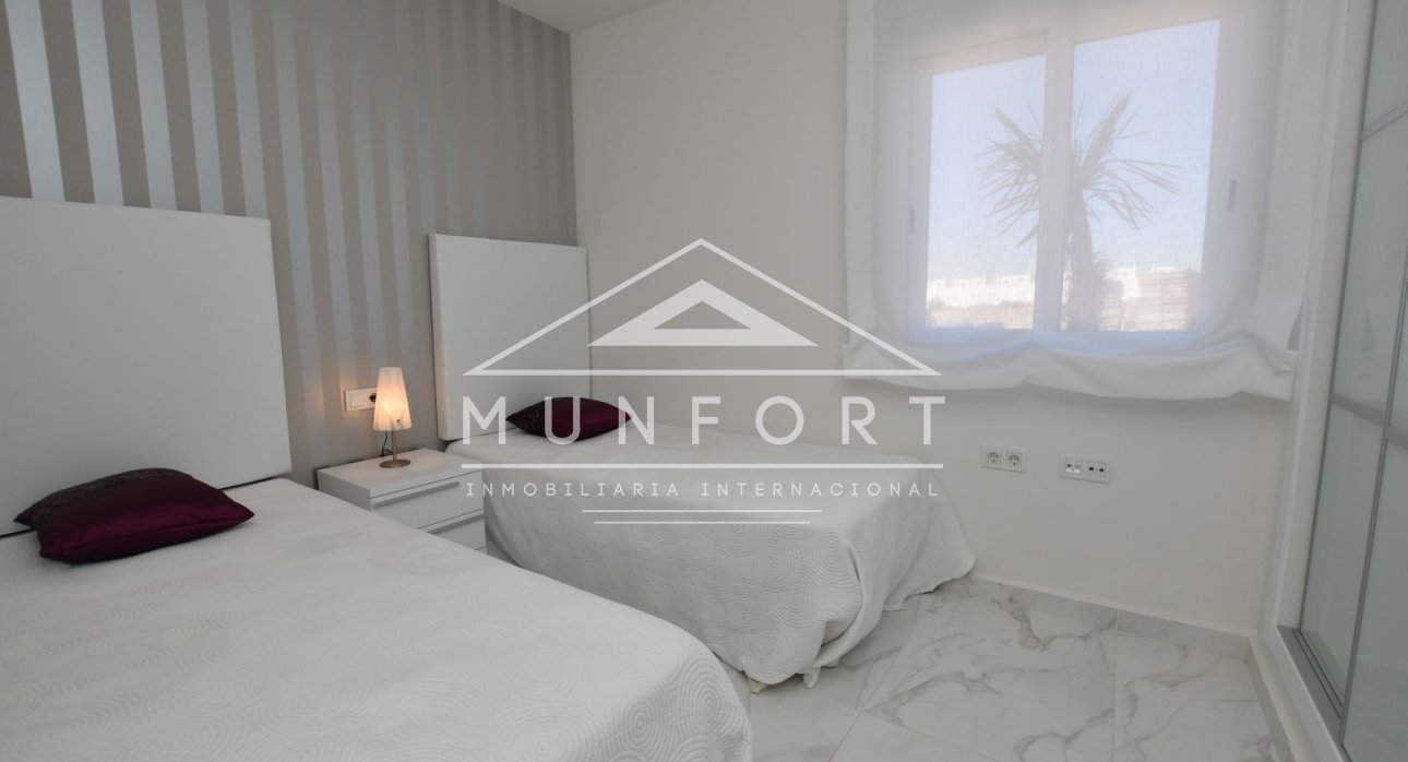 Herverkoop - Bungalows -
San Miguel de Salinas