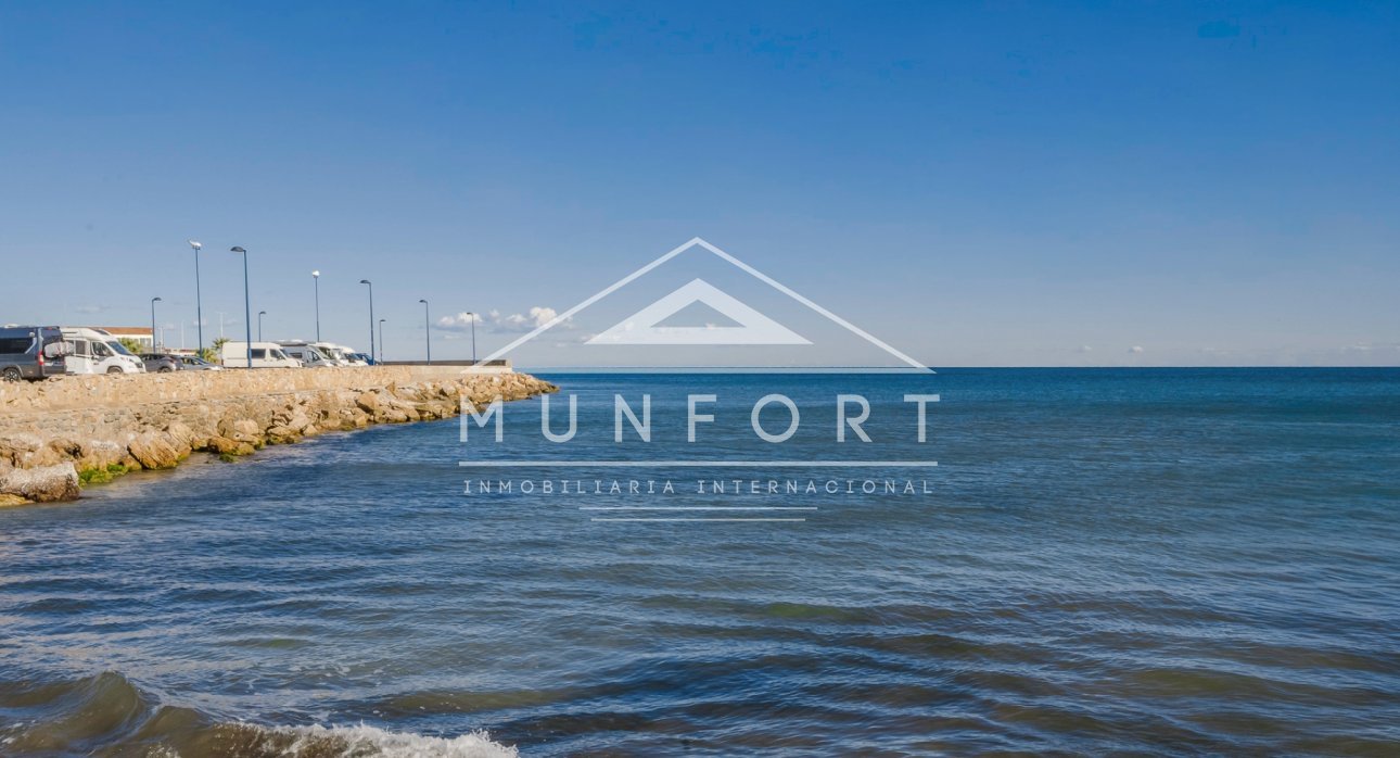 Herverkoop - Bungalows -
San Pedro del Pinatar - Lo Pag&aacute;n