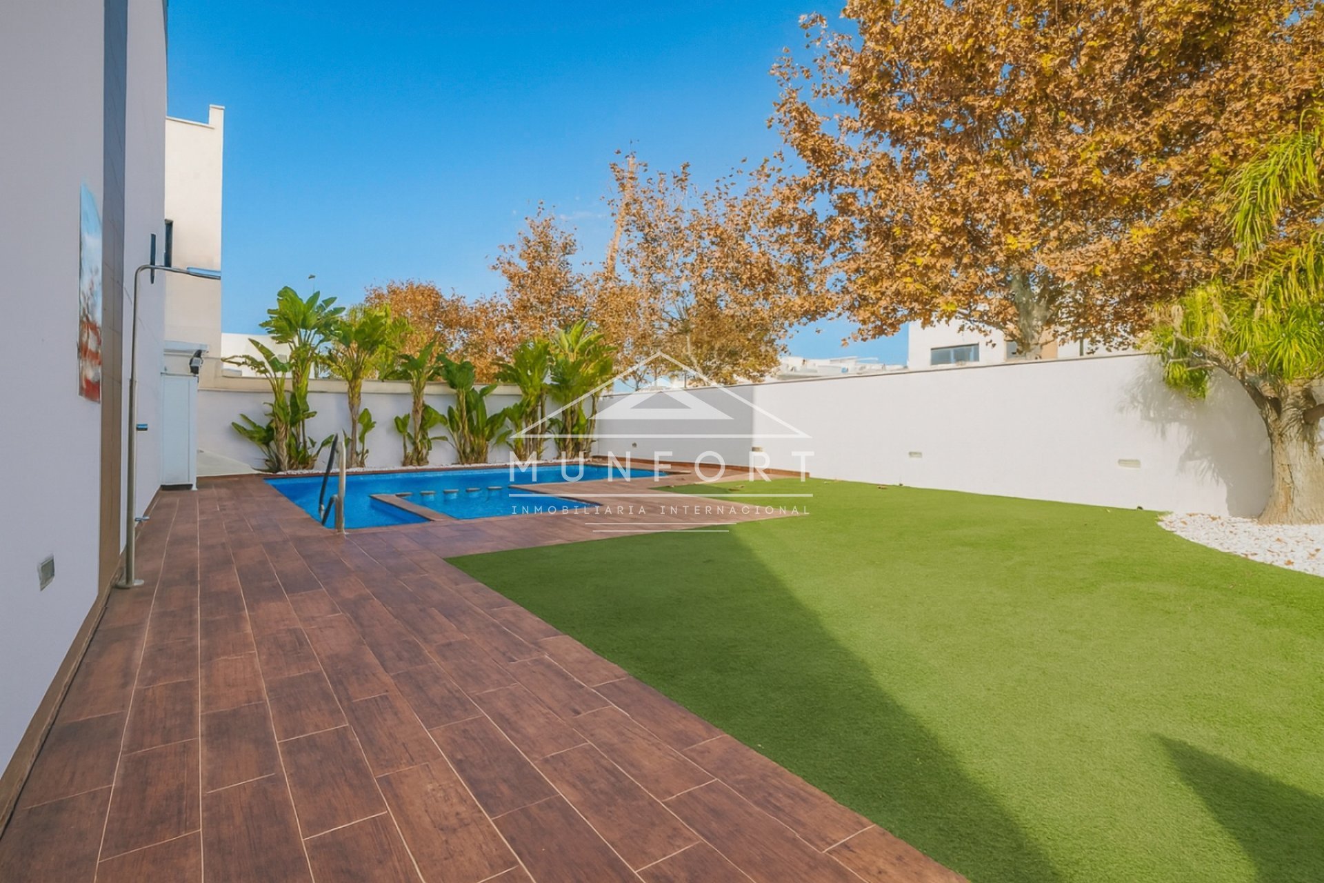 Herverkoop - Bungalows -
San Pedro del Pinatar - Lo Pag&aacute;n