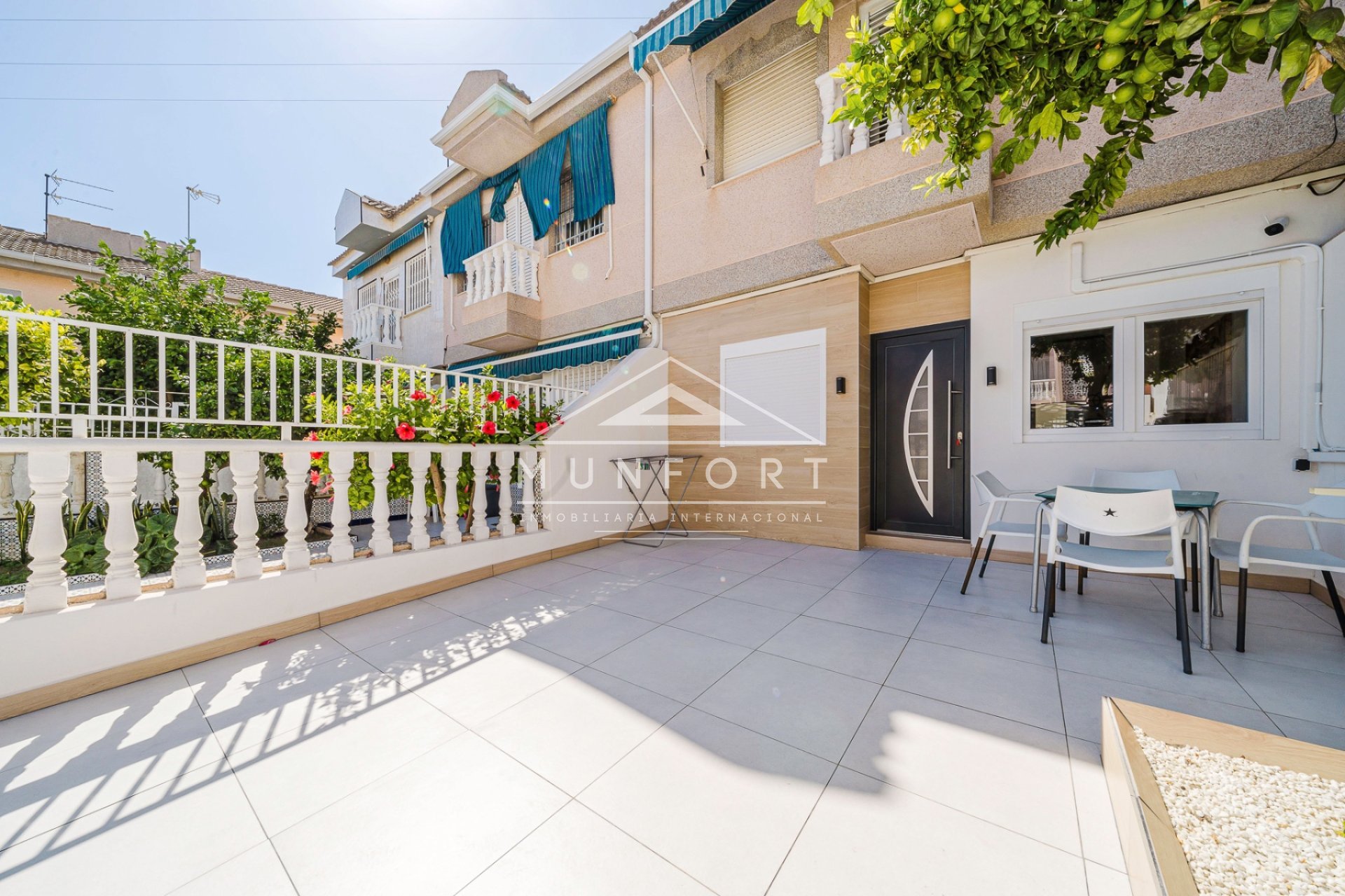 Herverkoop - Bungalows -
San Pedro del Pinatar - Lo Pag&aacute;n