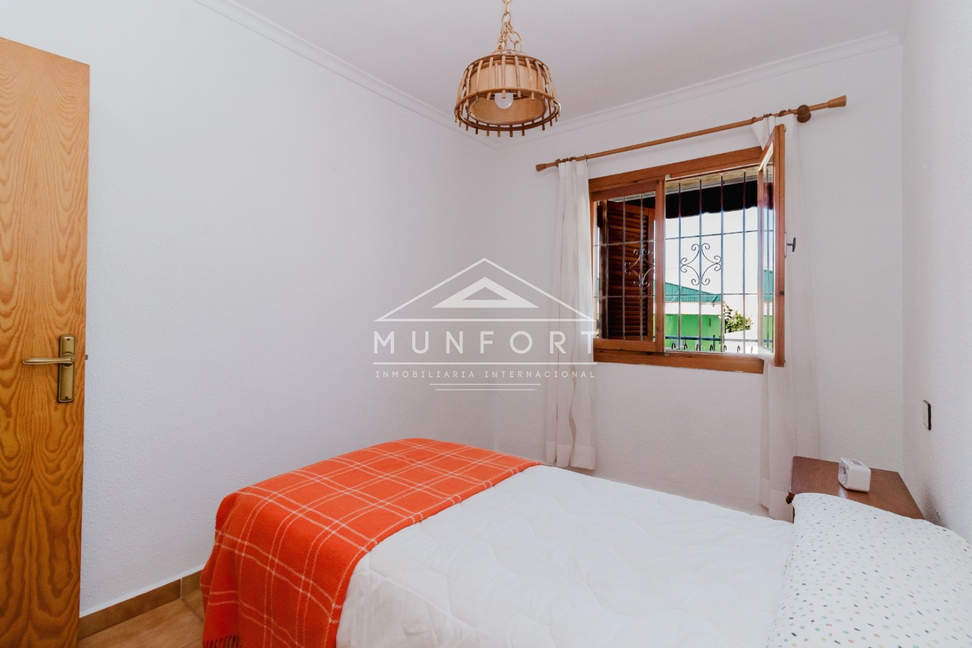 Herverkoop - Bungalows -
San Pedro del Pinatar - Lo Pag&aacute;n
