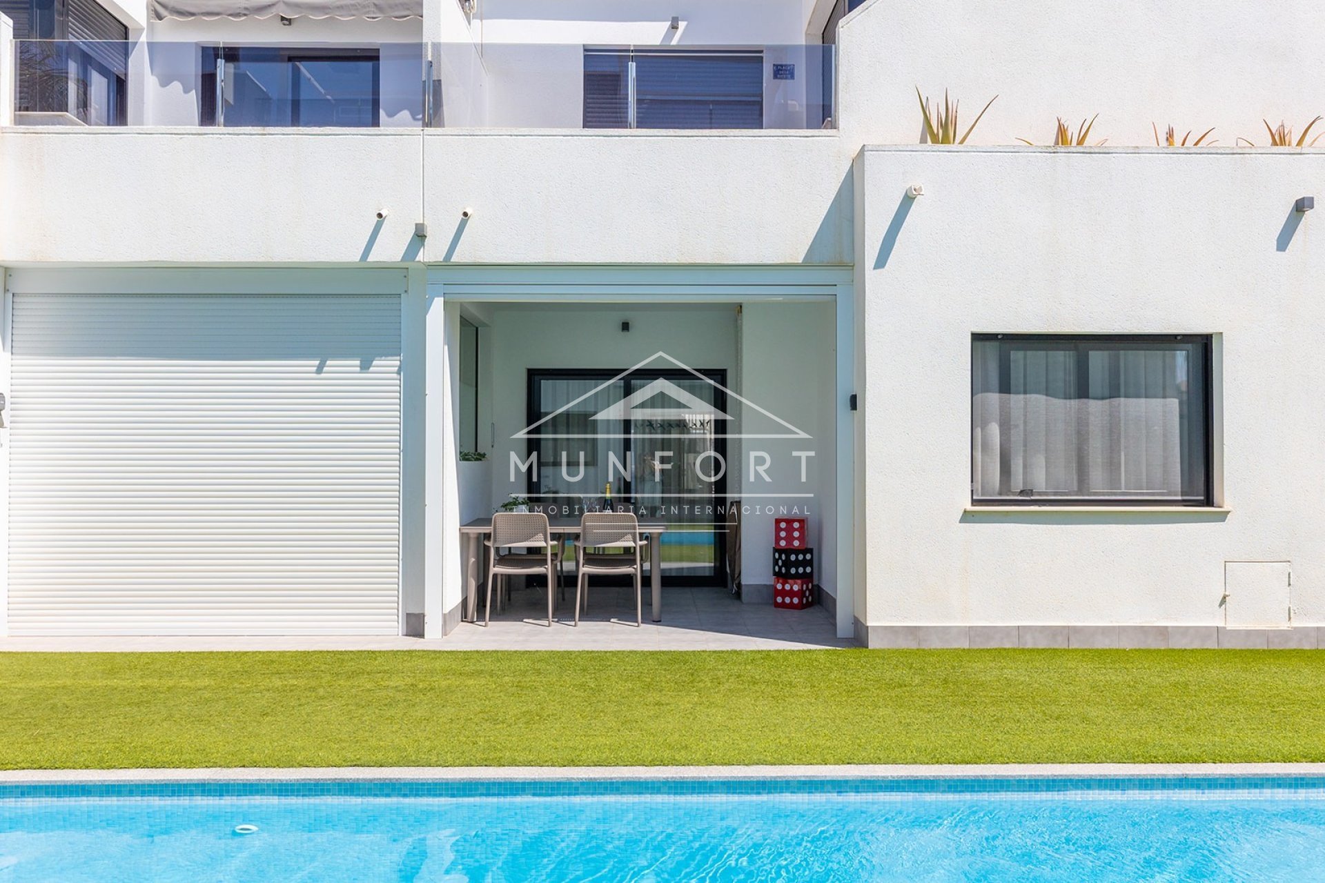 Herverkoop - Bungalows -
San Pedro del Pinatar - Lo Pag&aacute;n